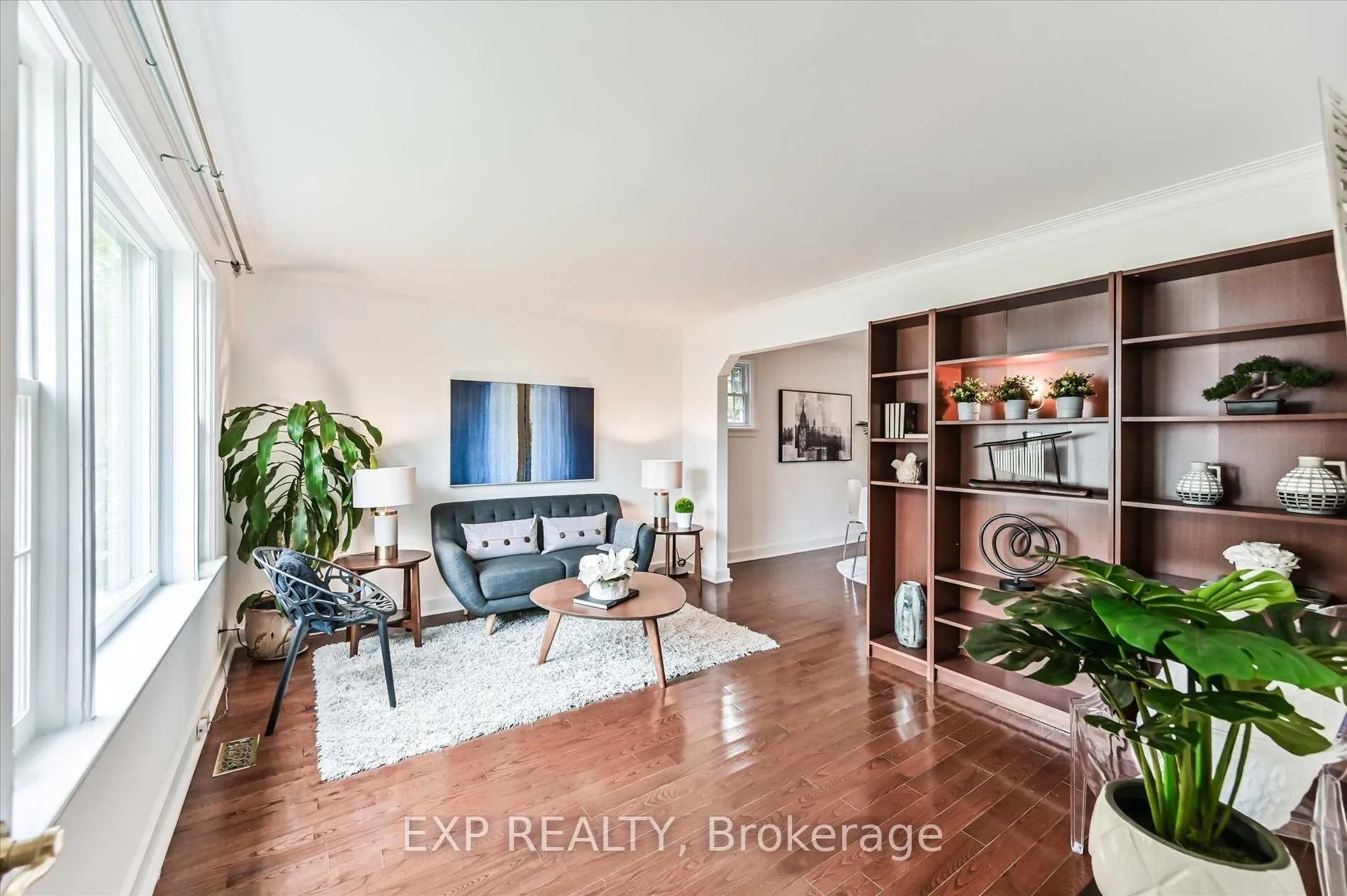 Photo 7 of 40 Plaxton(Upper Level) Drive, Toronto, O'Connor-Parkview — HOMEH