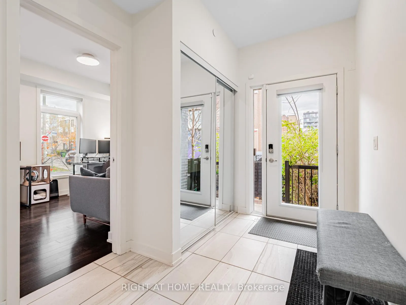 Photo 4 of 53 Sutton Avenue, Toronto, Regent Park — HOMEH
