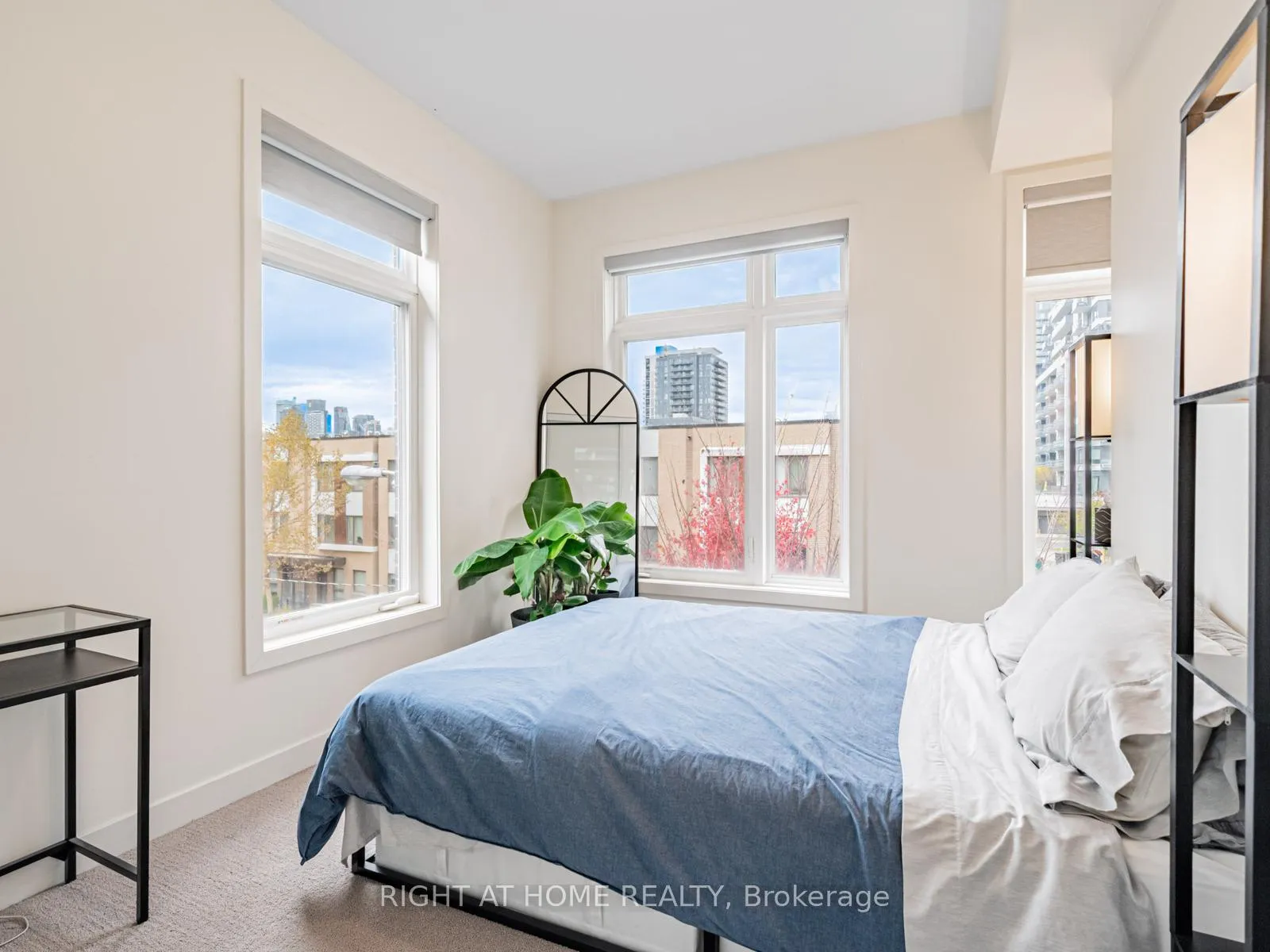 Photo 21 of 53 Sutton Avenue, Toronto, Regent Park — HOMEH