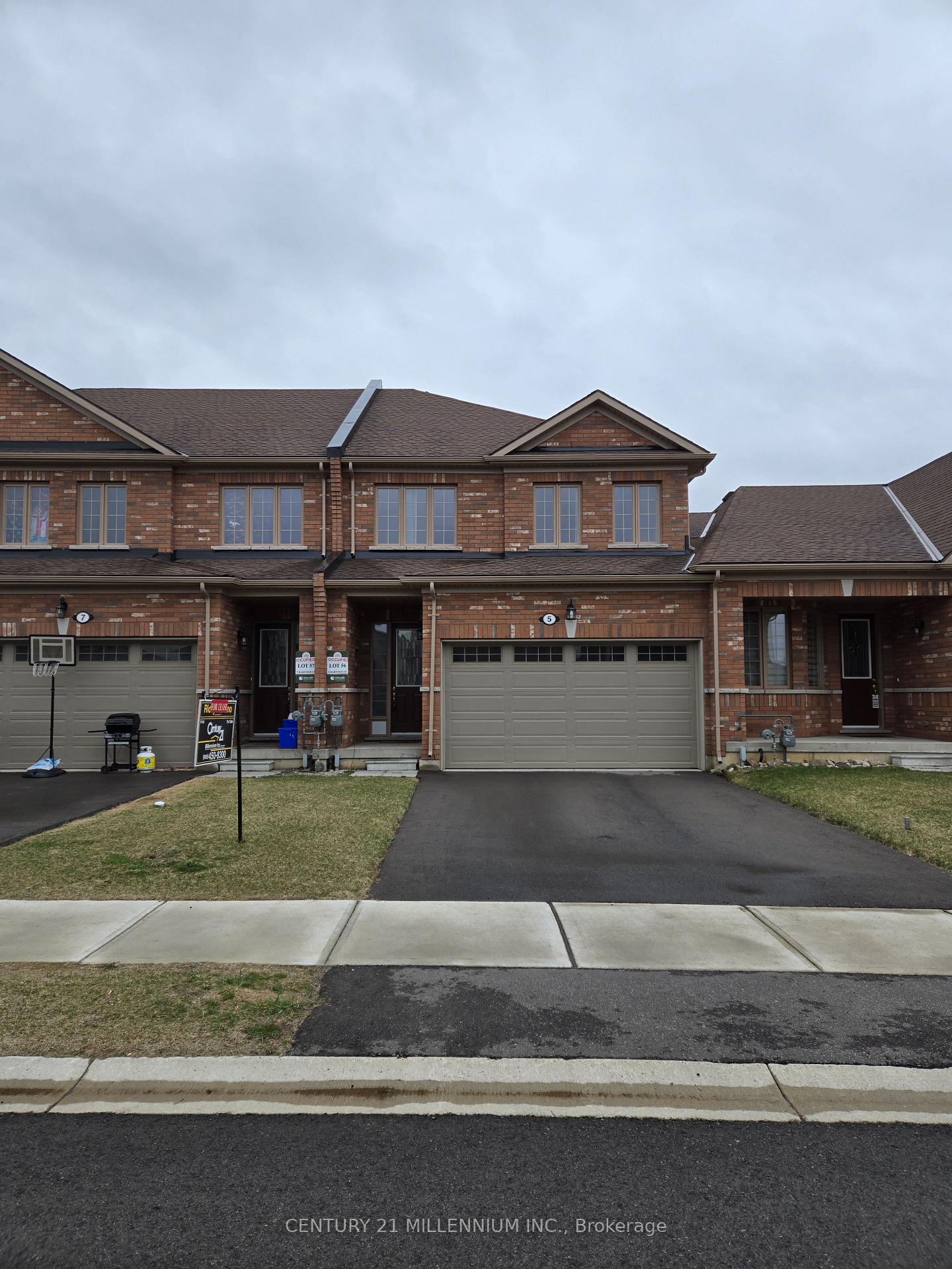 Front of 5 Harwood Street