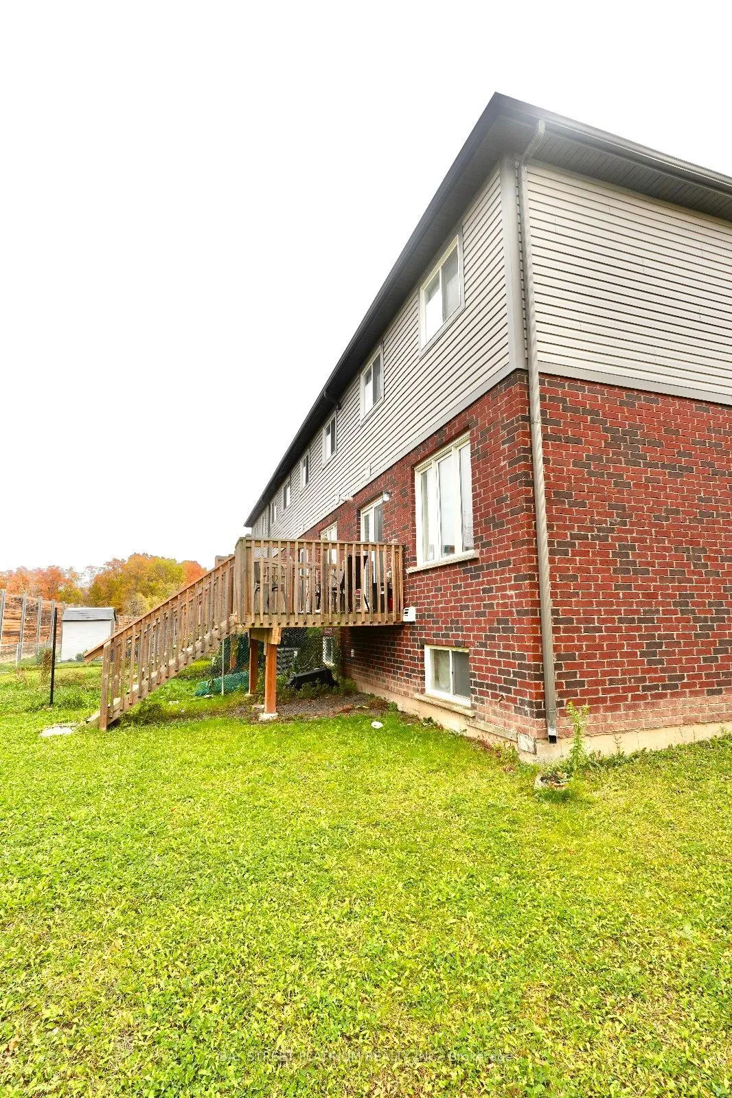 Photo 3 of 10 Haney Drive, Thorold, Hurricane/Merrittville — HOMEH