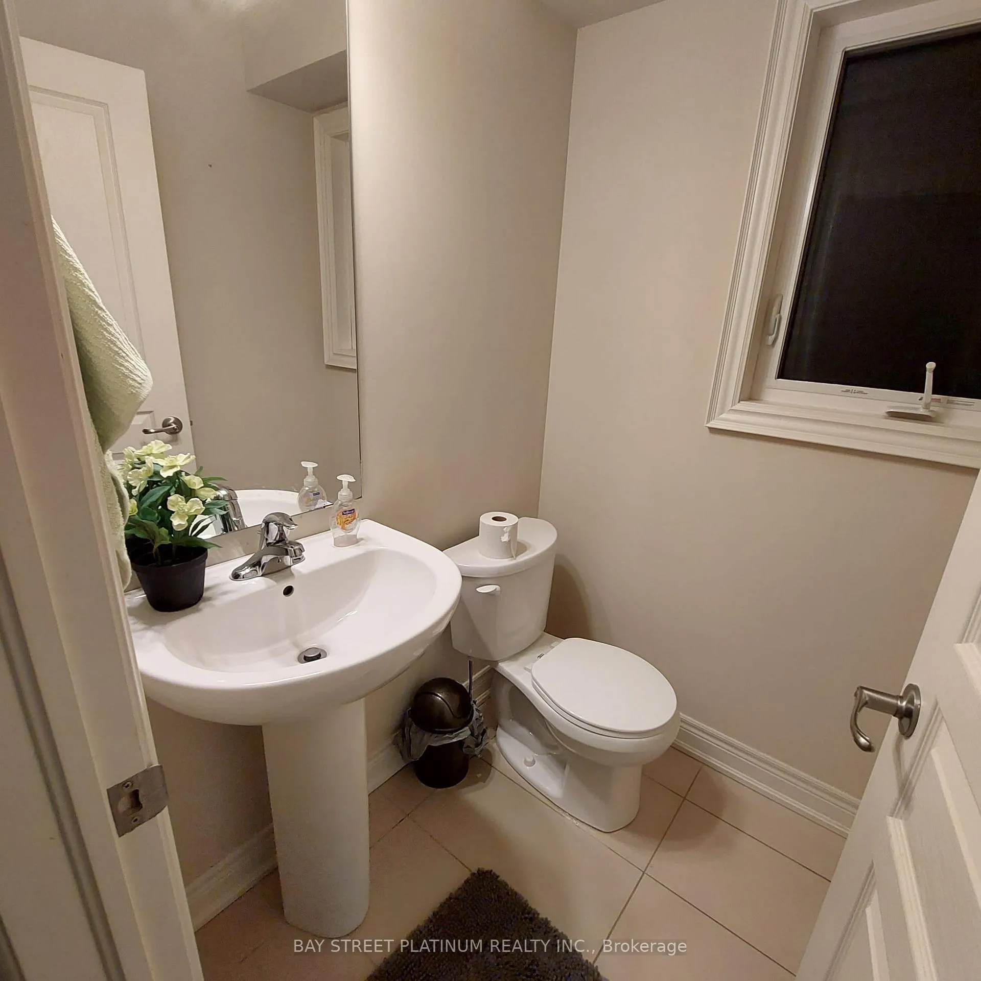 Photo 12 of 10 Haney Drive, Thorold, Hurricane/Merrittville — HOMEH