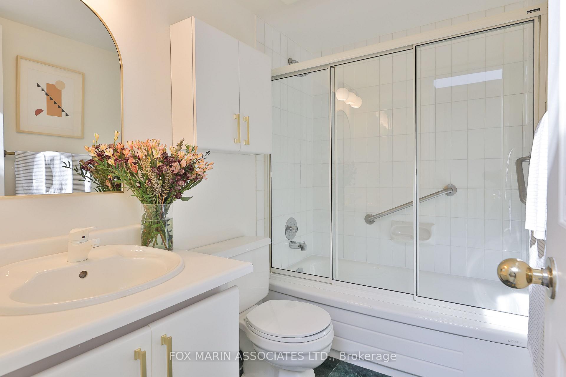 Photo 34 of 66 Heath Street E, Toronto, Rosedale-Moore Park — HOMEH