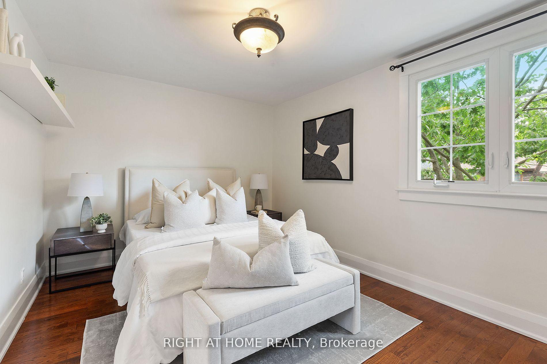 Photo 19 of 50 Iona Avenue, Toronto, East End-Danforth — HOMEH