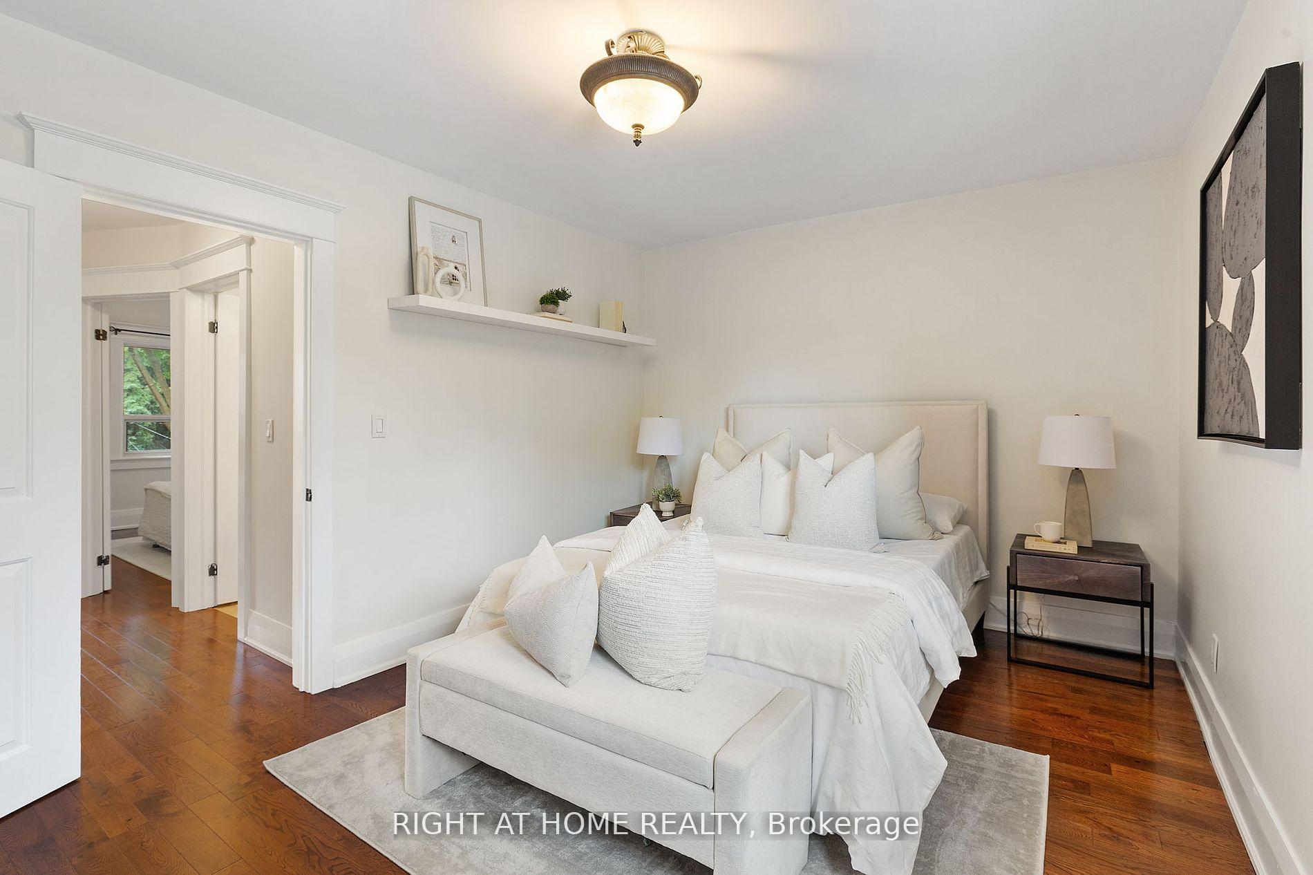 Photo 21 of 50 Iona Avenue, Toronto, East End-Danforth — HOMEH