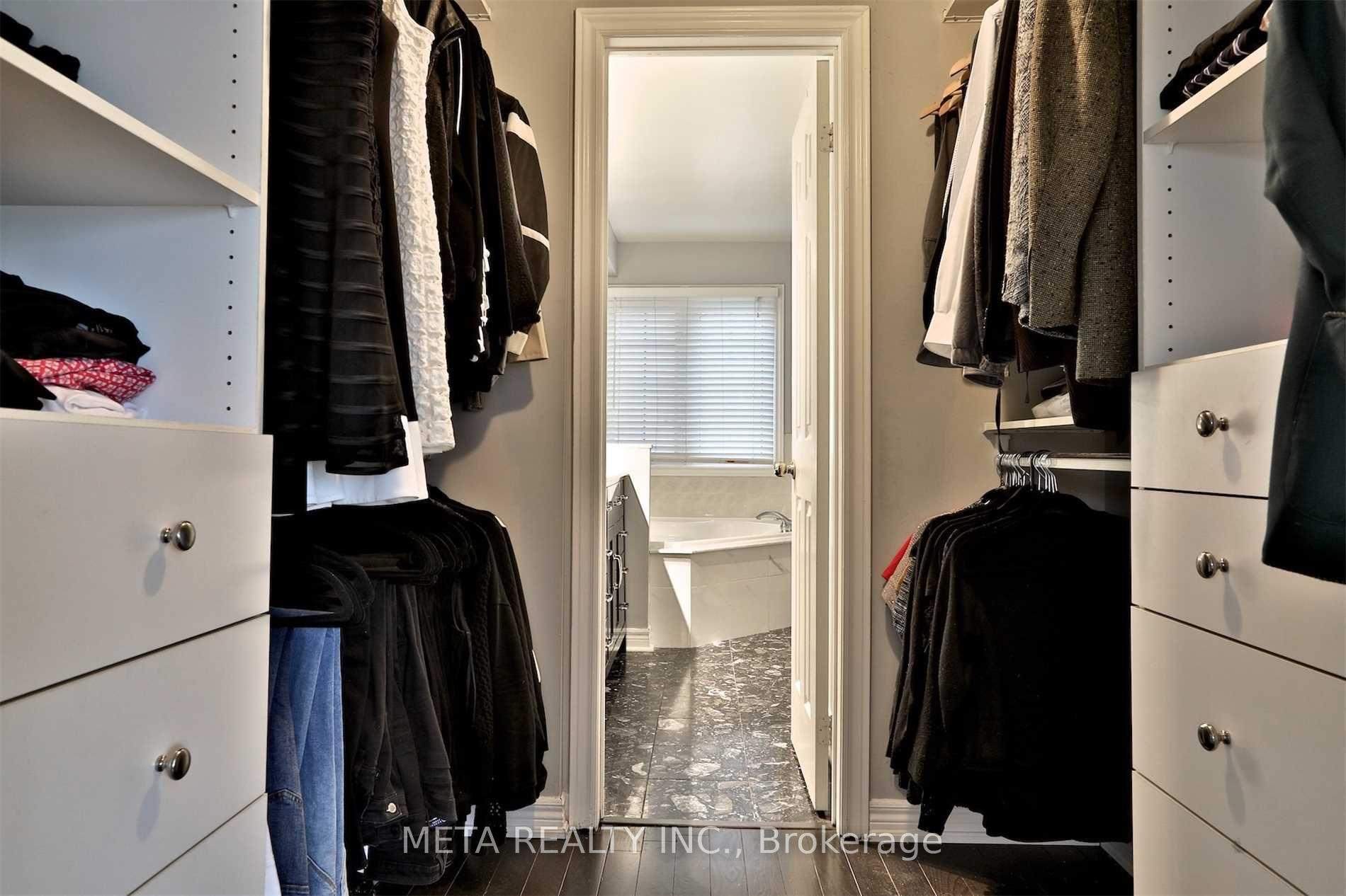 Photo 12 of 952 Millwood Road, Toronto, Leaside — HOMEH