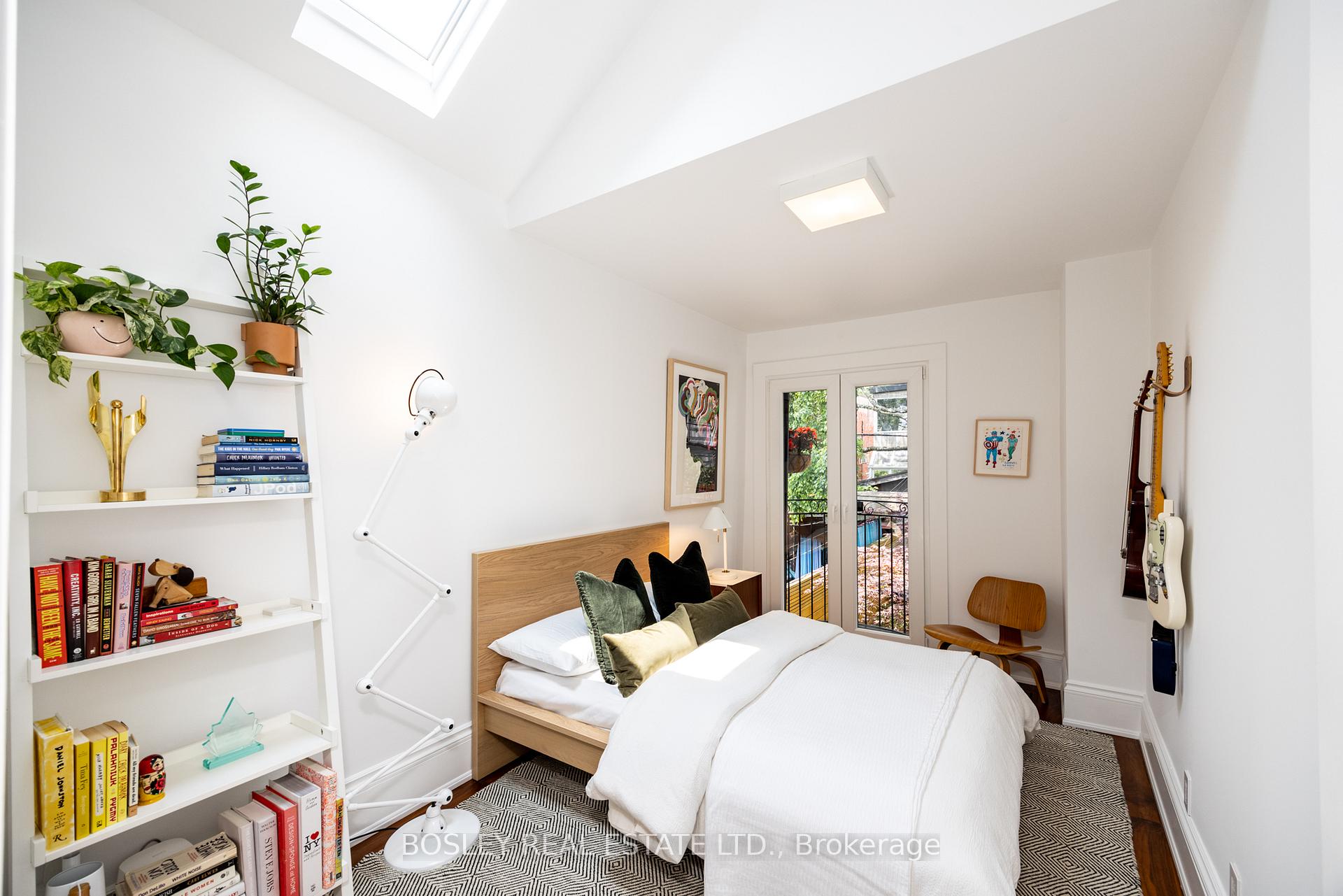 Photo 17 of 122 Spruce Street, Toronto, Cabbagetown-South St. James Town — HOMEH