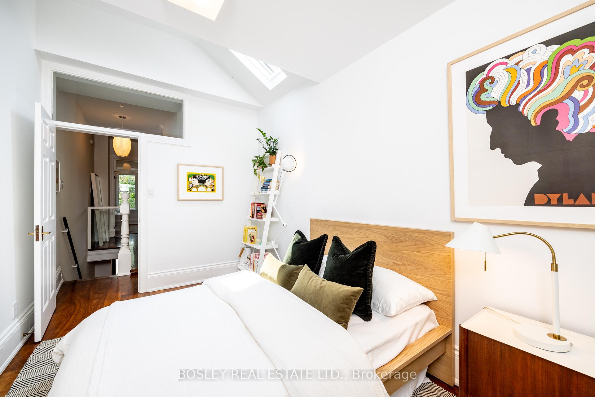 Photo 18 of 122 Spruce Street, Toronto, Cabbagetown-South St. James Town — HOMEH