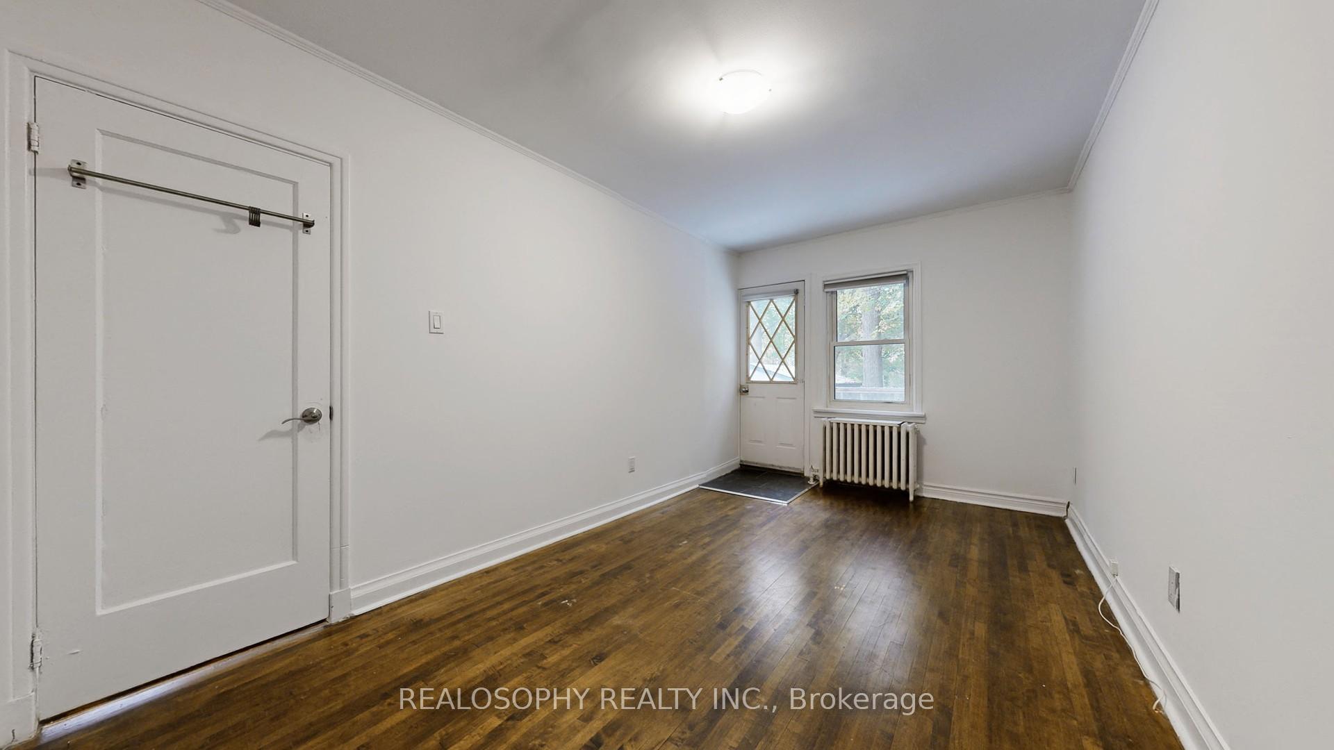 Photo 20 of Unit Upper, 827 Kingston Road, Toronto, The Beaches — HOMEH