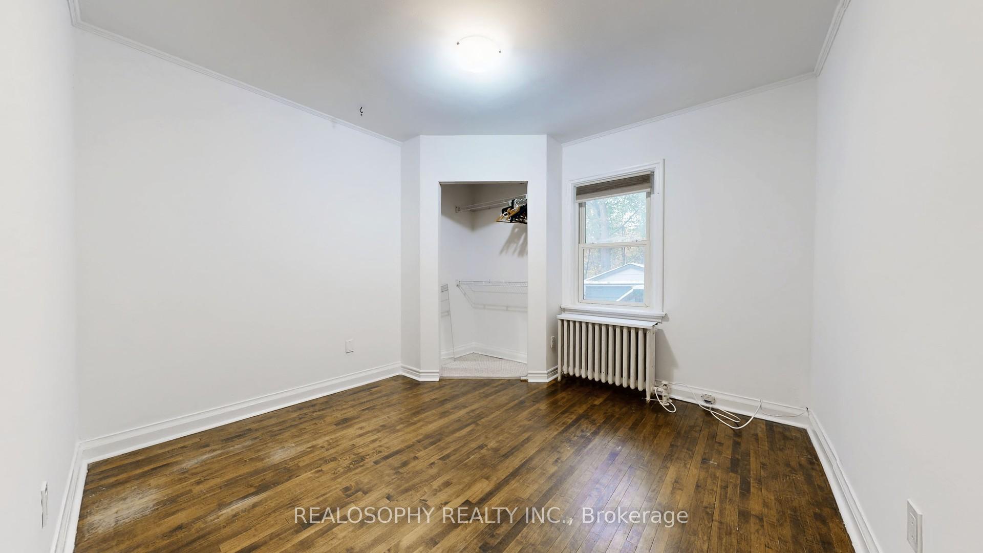 Photo 22 of Unit Upper, 827 Kingston Road, Toronto, The Beaches — HOMEH