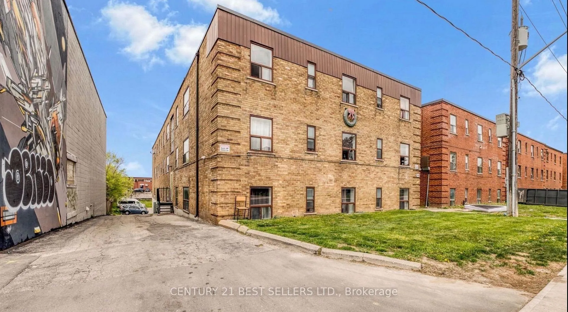 Photo 1 of Unit 204, 990 O'connor Drive, Toronto, O'Connor-Parkview — HOMEH
