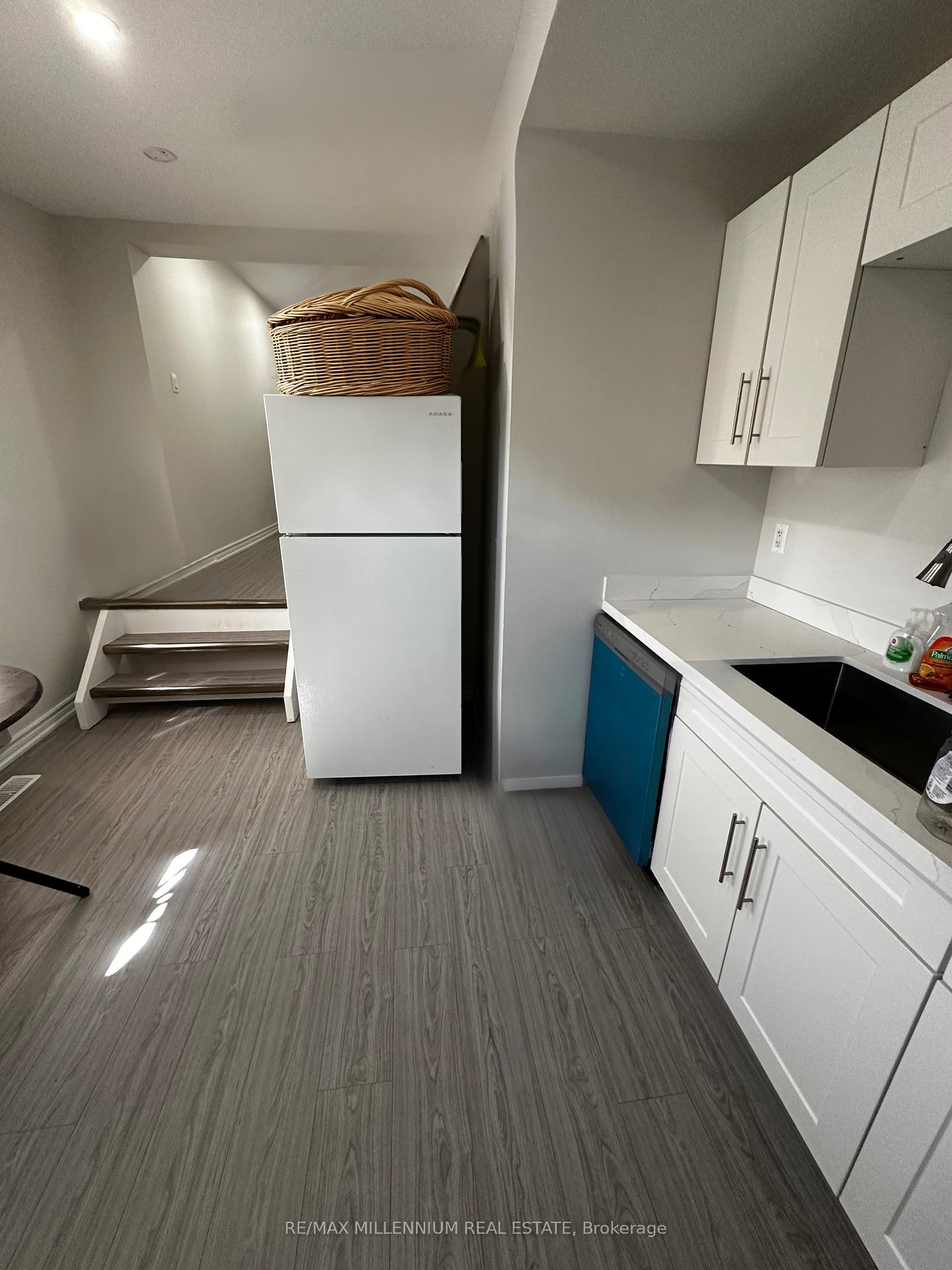 Photo 6 of Unit APT 1- Rm A, 25 Howard Street, Toronto, North St. James Town — HOMEH