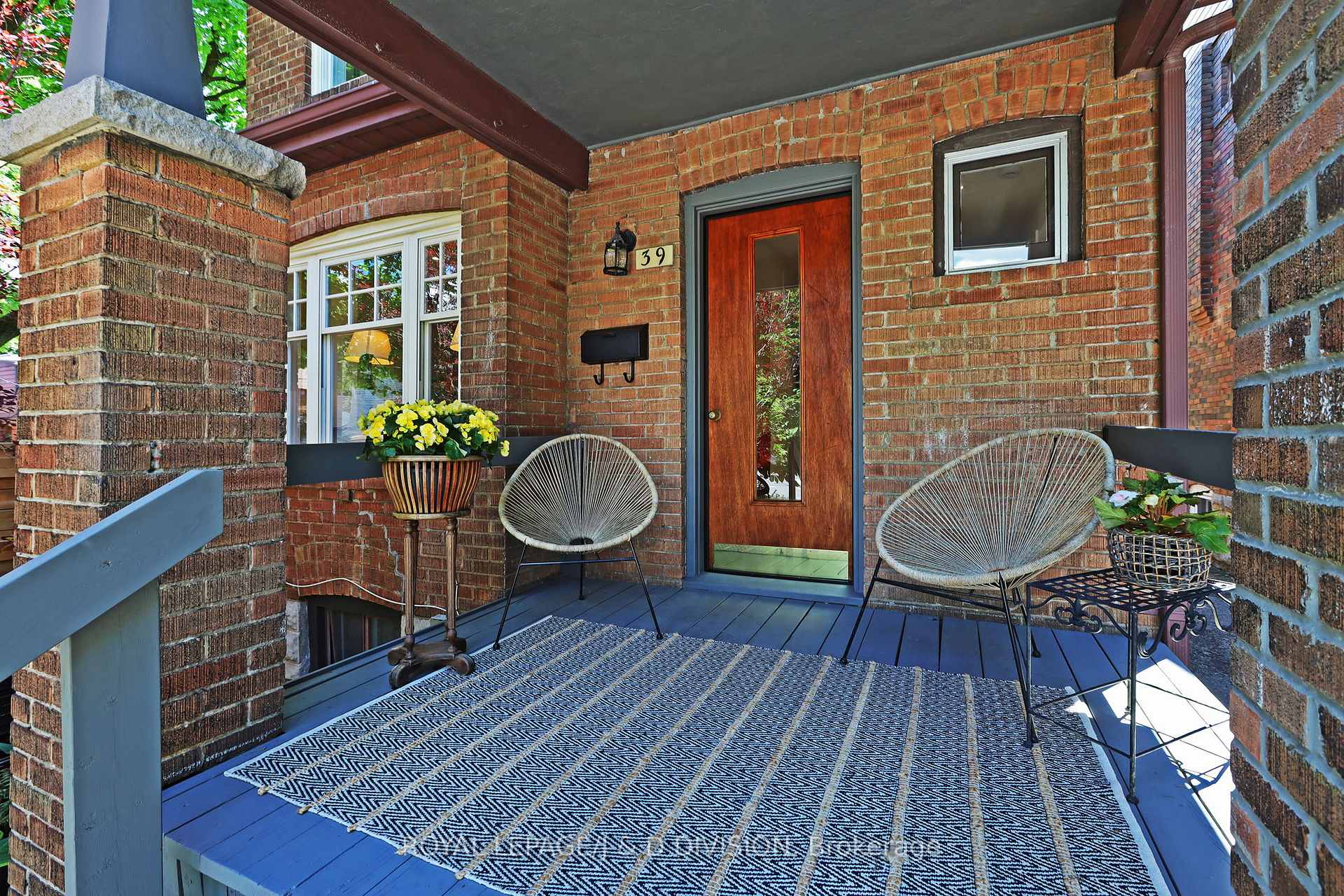 Photo 2 of 39 Tilson Road, Toronto, Mount Pleasant East — HOMEH
