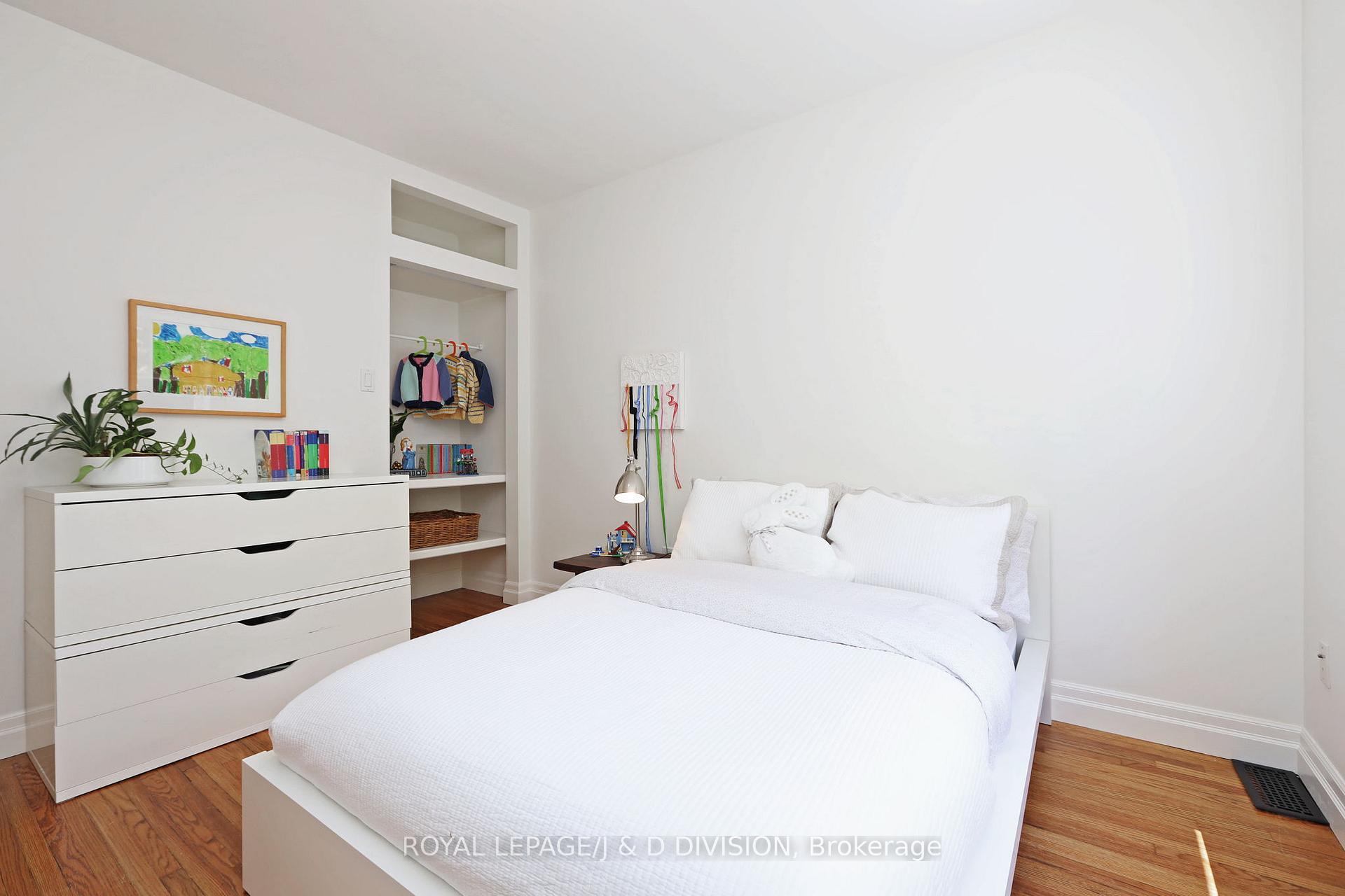 Photo 15 of 39 Tilson Road, Toronto, Mount Pleasant East — HOMEH