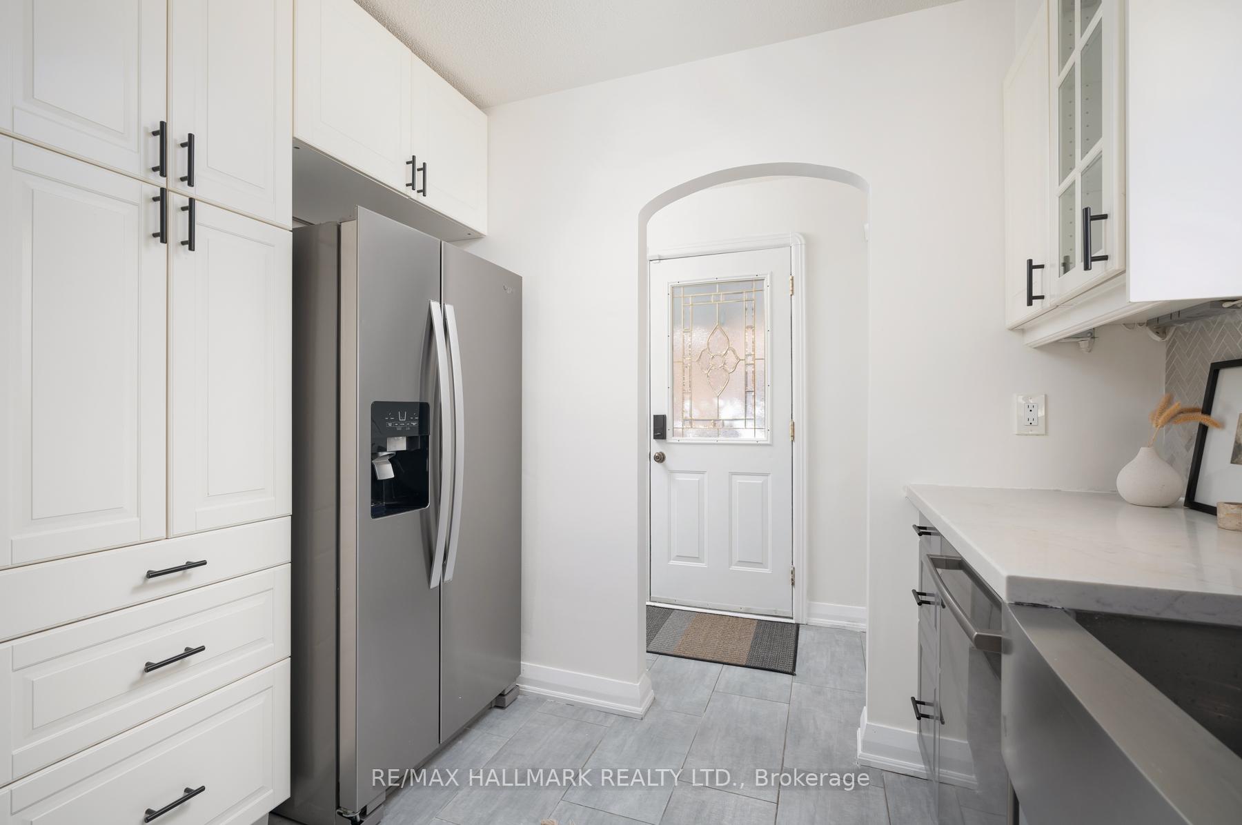 Photo 16 of 446 Mortimer Avenue, Toronto, Danforth Village-East York — HOMEH