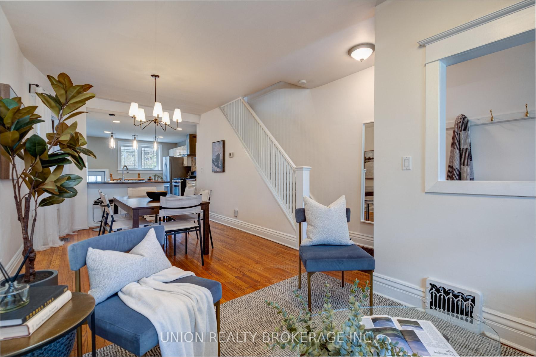 Photo 3 of 146 Beech Avenue, Toronto, The Beaches — HOMEH