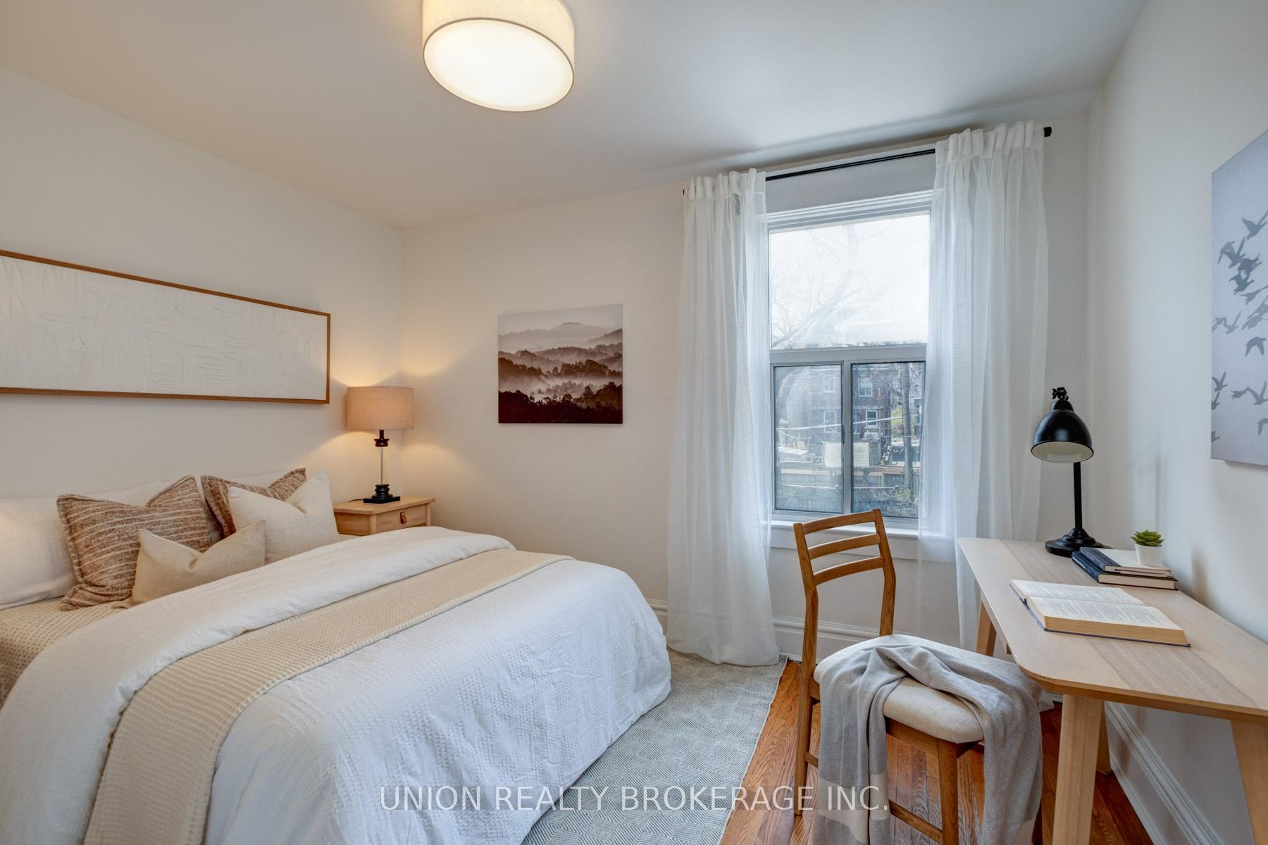 Photo 10 of 146 Beech Avenue, Toronto, The Beaches — HOMEH