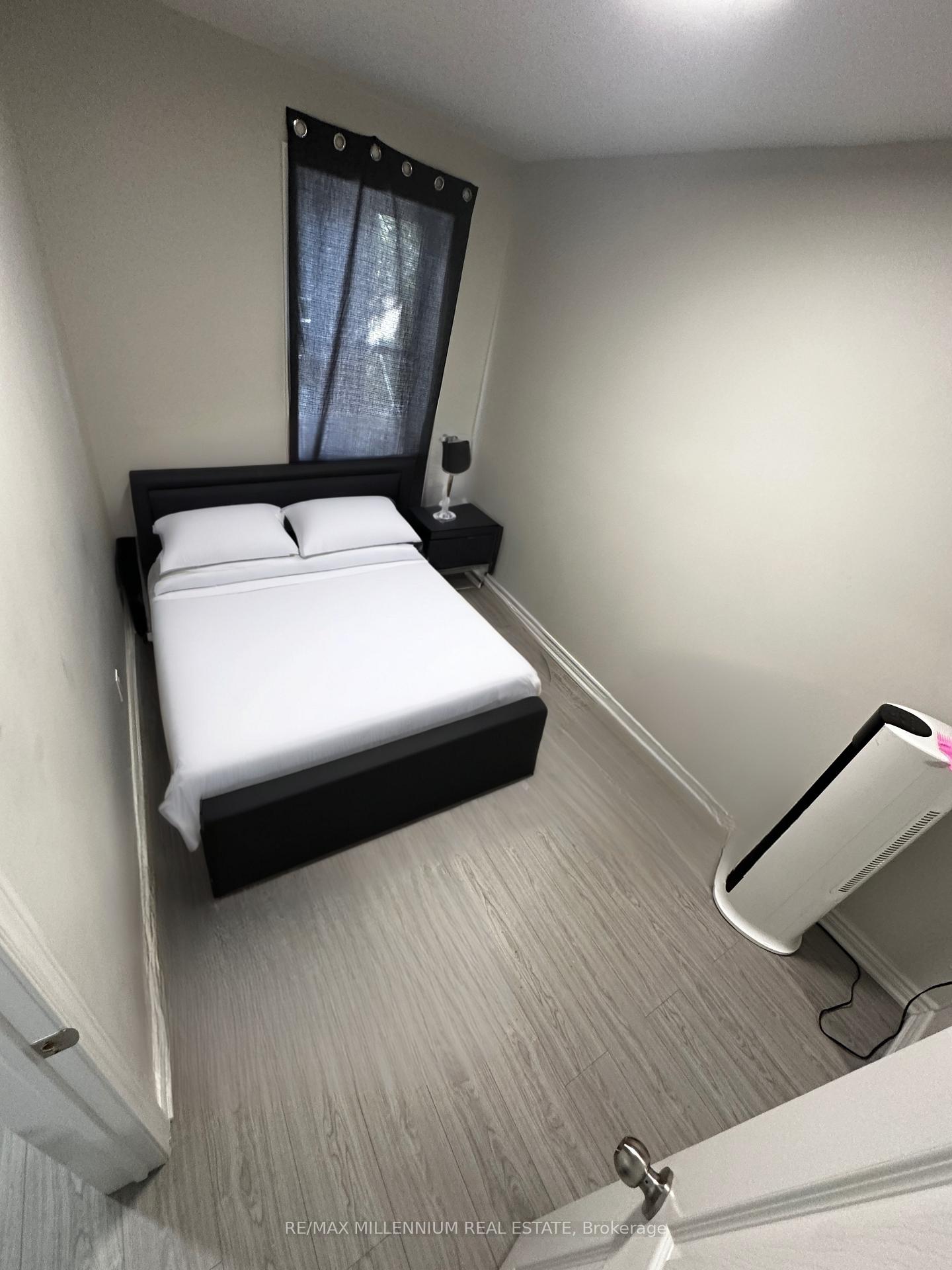 Photo 2 of Unit APT 1, 25 Howard Street, Toronto, North St. James Town — HOMEH