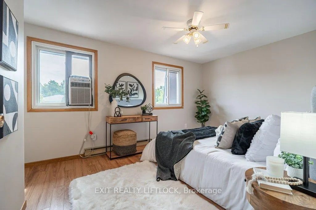 Photo 15 of 2075 Walker Avenue, Peterborough, Ashburnham Ward 4 — HOMEH