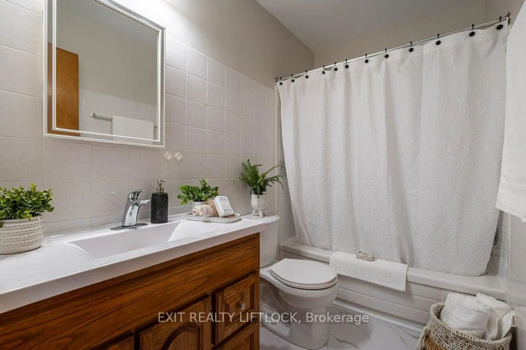 Photo 21 of 2075 Walker Avenue, Peterborough, Ashburnham Ward 4 — HOMEH