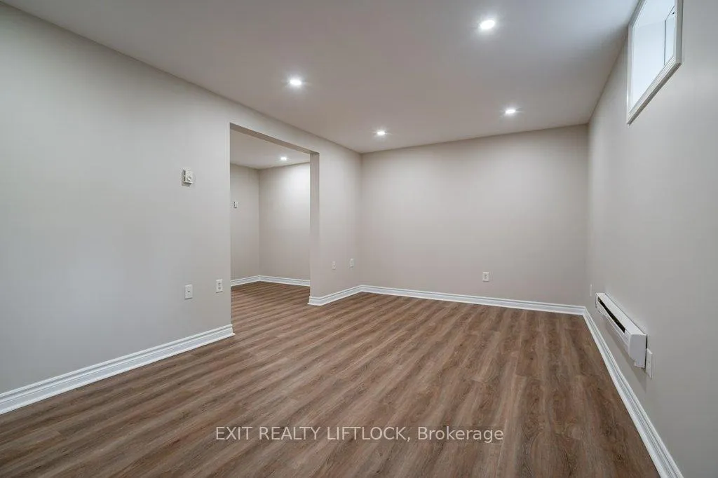Photo 29 of 2075 Walker Avenue, Peterborough, Ashburnham Ward 4 — HOMEH