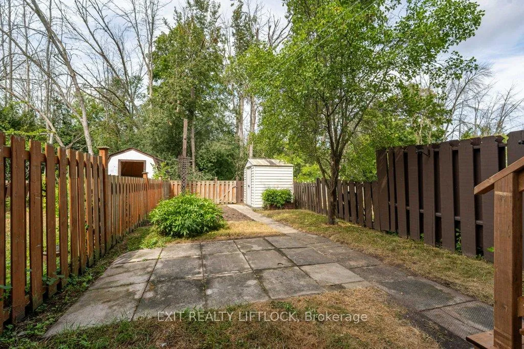 Photo 30 of 2075 Walker Avenue, Peterborough, Ashburnham Ward 4 — HOMEH