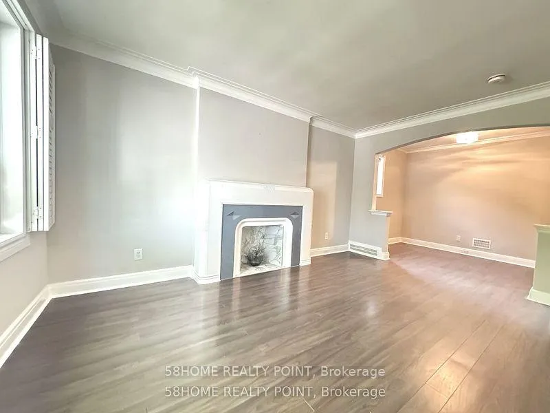 Photo 2 of Unit 1, 374 O'connor Drive, Toronto, East York — HOMEH
