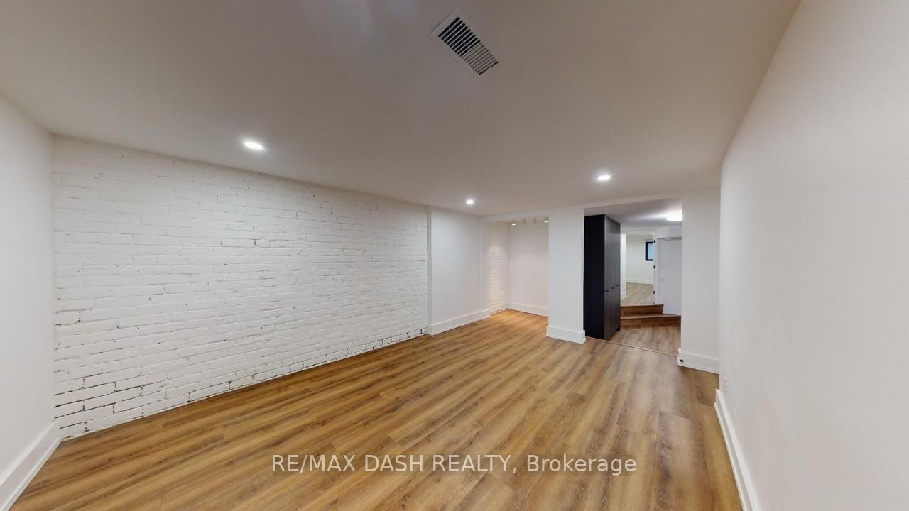 Photo 3 of Unit Bsmt, 115 Winchester Street, Toronto, Cabbagetown-South St. James Town — HOMEH