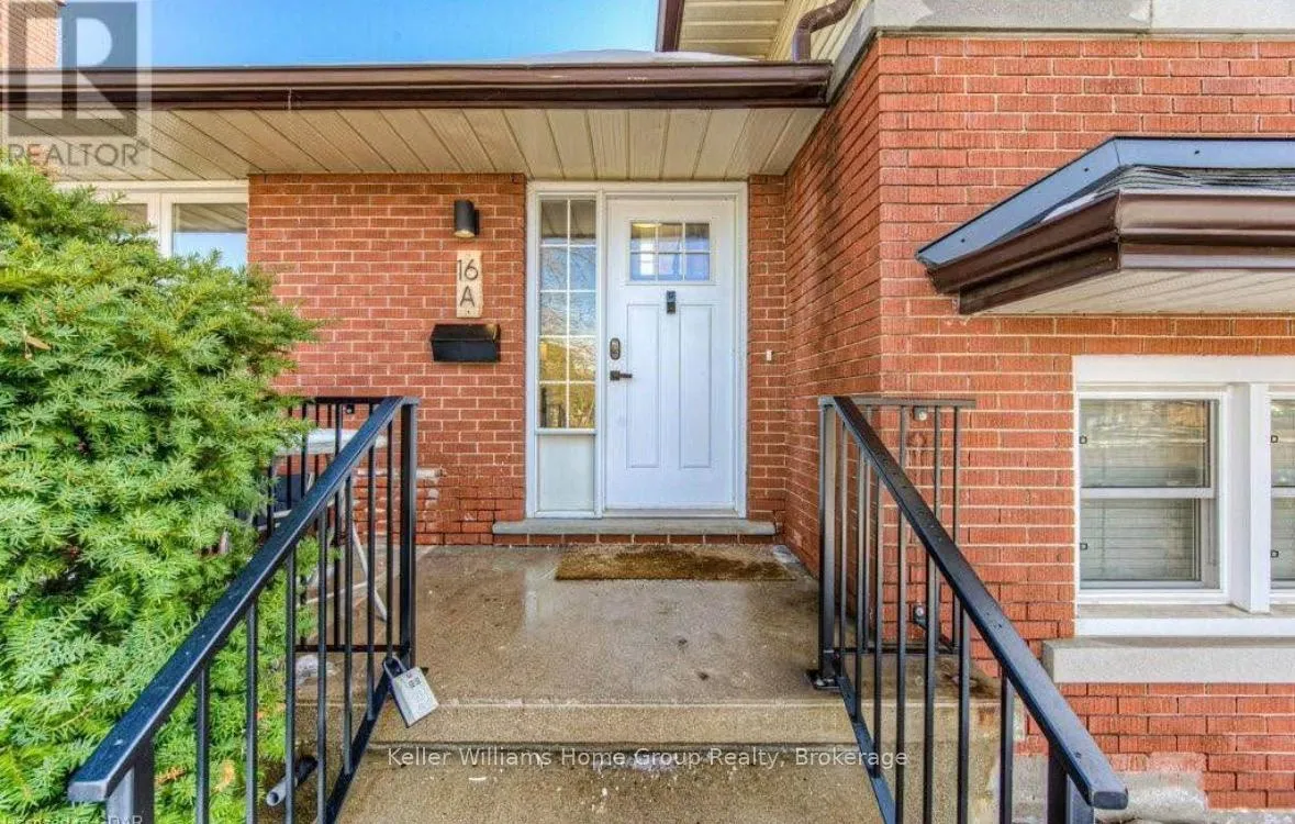 Photo 2 of Unit 16A, 1085 Queens Boulevard, Kitchener — HOMEH