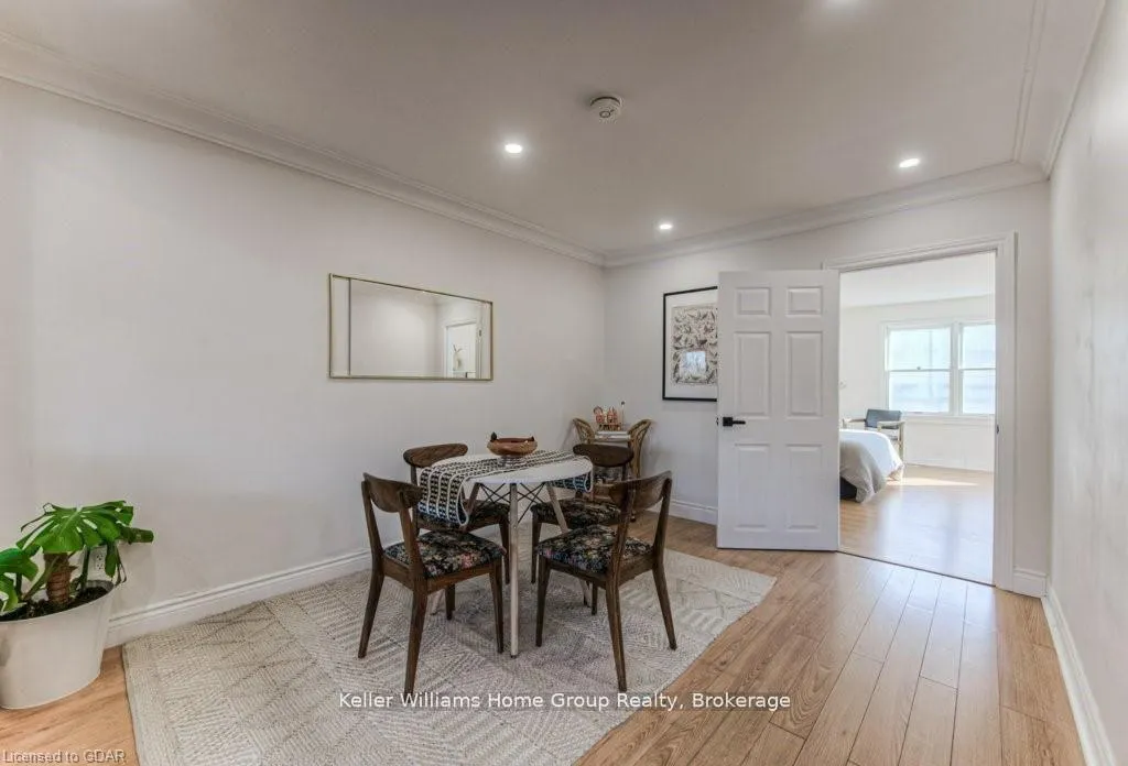 Photo 8 of Unit 16A, 1085 Queens Boulevard, Kitchener — HOMEH