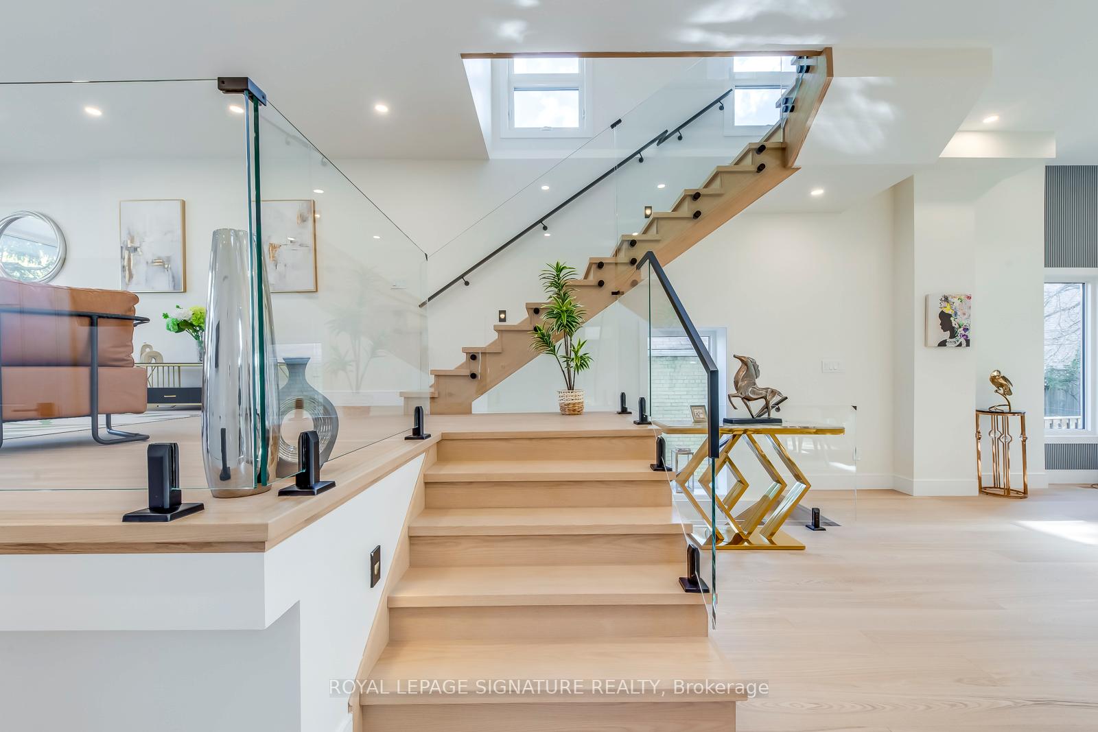 Photo 14 of 117 Holborne Avenue, Toronto, East York — HOMEH