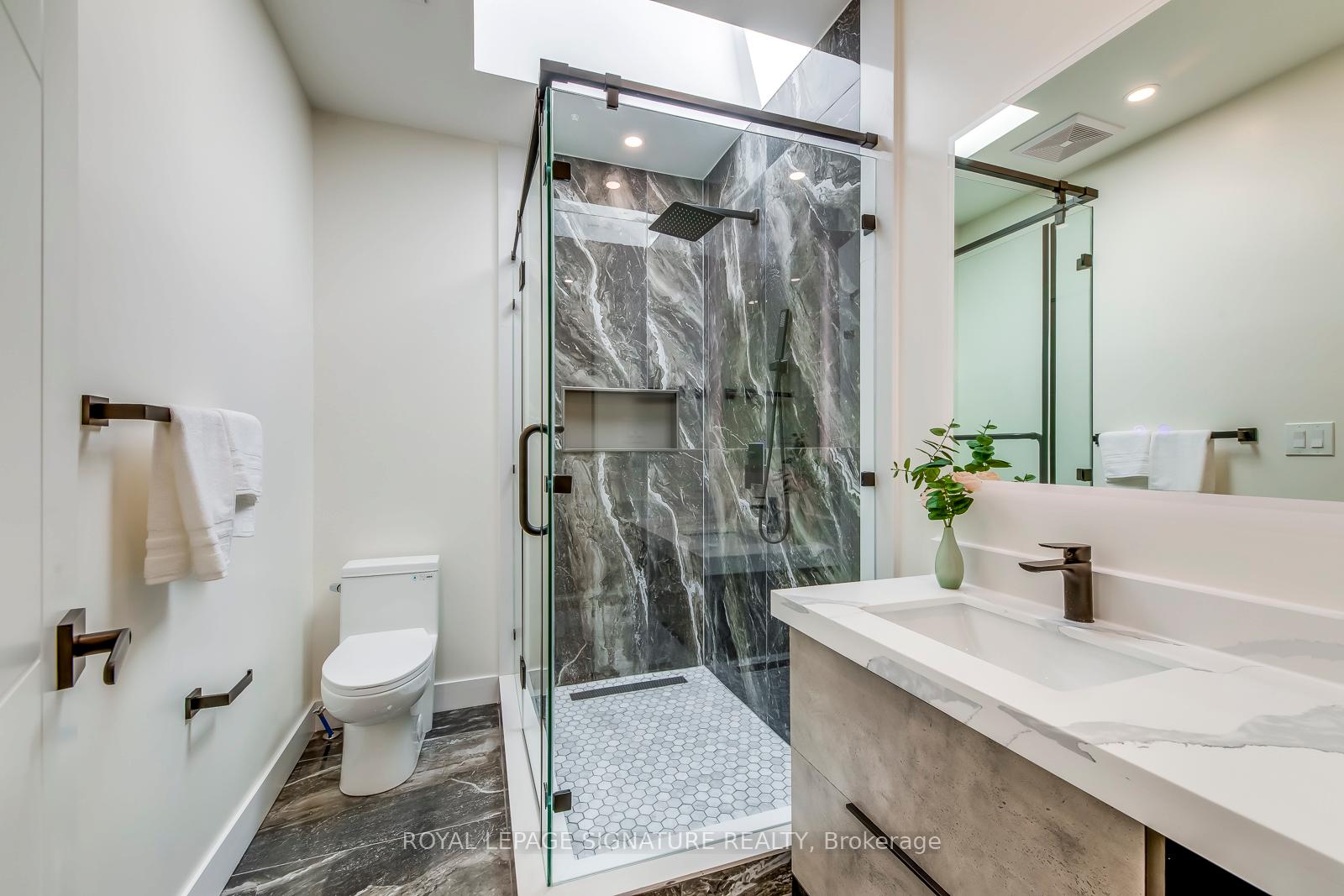 Photo 33 of 117 Holborne Avenue, Toronto, East York — HOMEH
