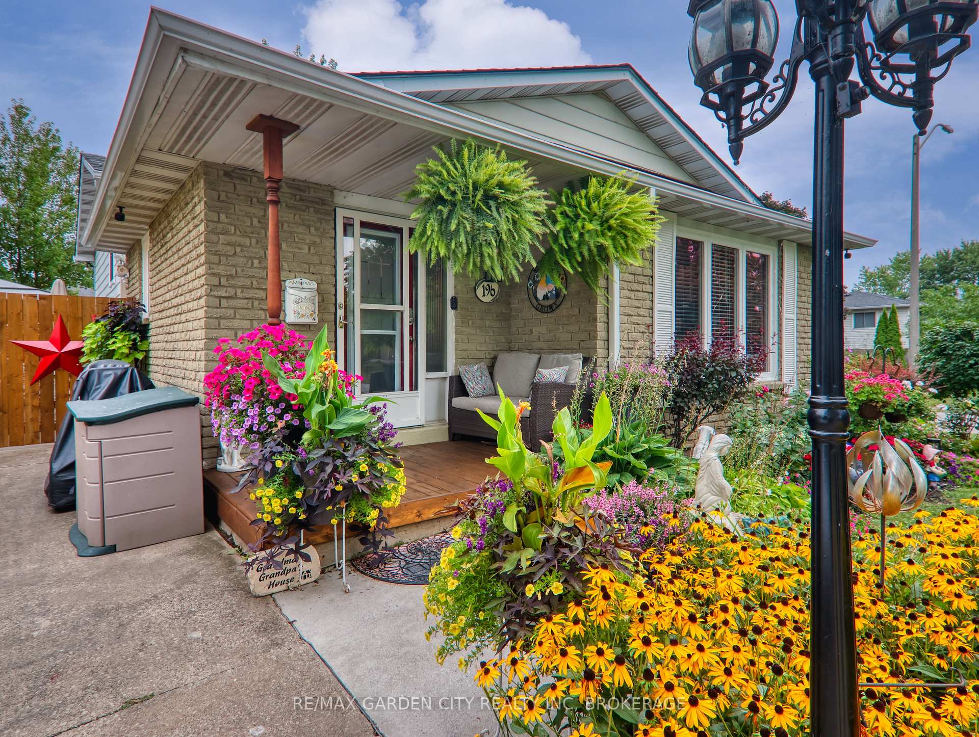 Photo 1 of 196 Keefer Road, Thorold, Confederation Heights — HOMEH