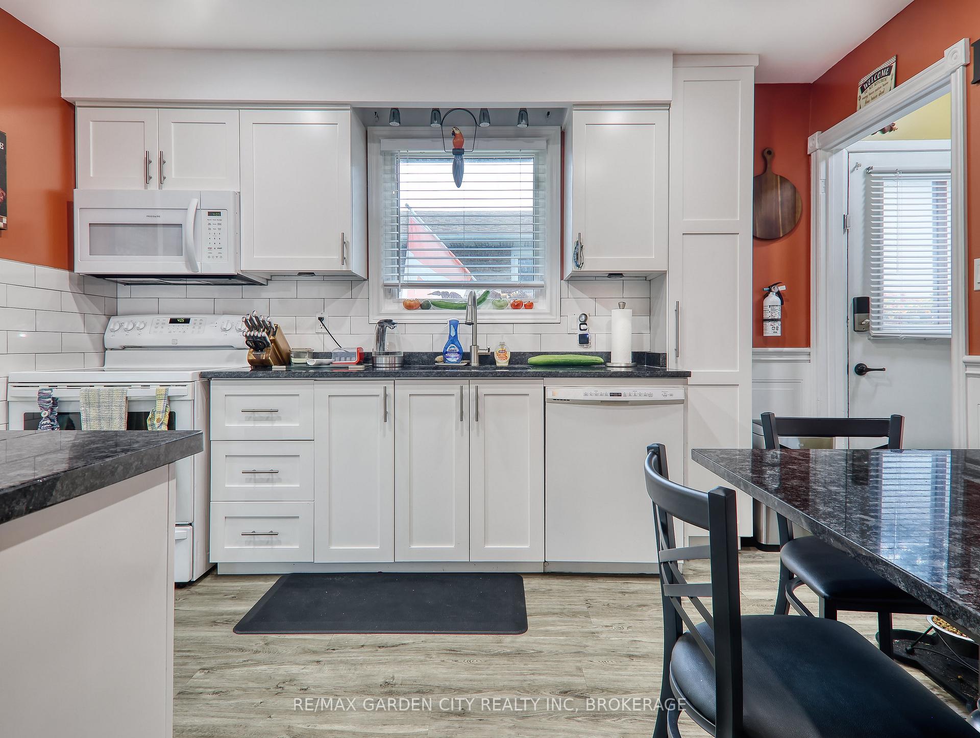 Photo 24 of 196 Keefer Road, Thorold, Confederation Heights — HOMEH