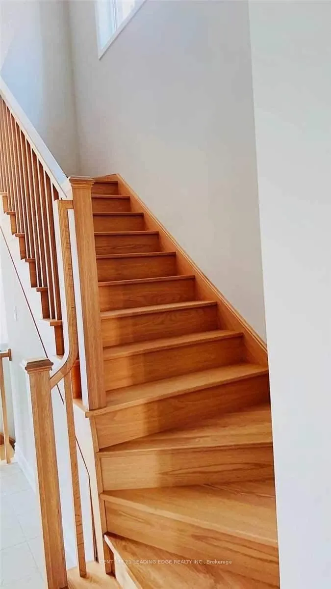 Photo 4 of 124 Sunset Way, Thorold, Rolling Meadows — HOMEH