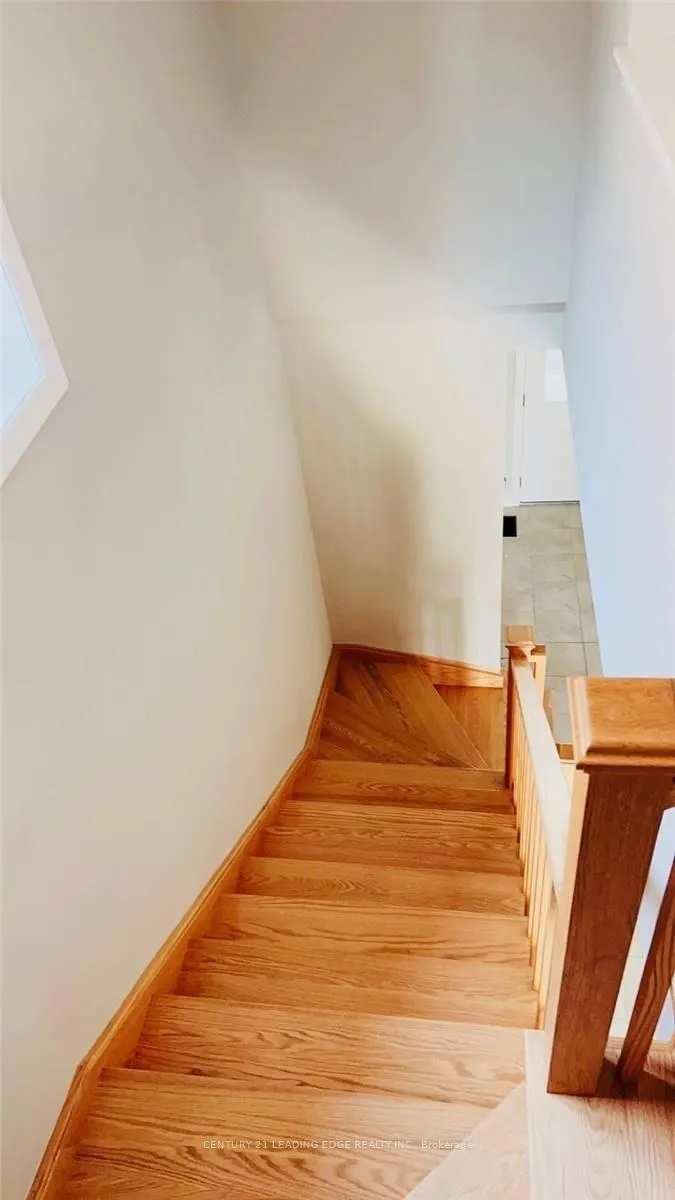 Photo 5 of 124 Sunset Way, Thorold, Rolling Meadows — HOMEH