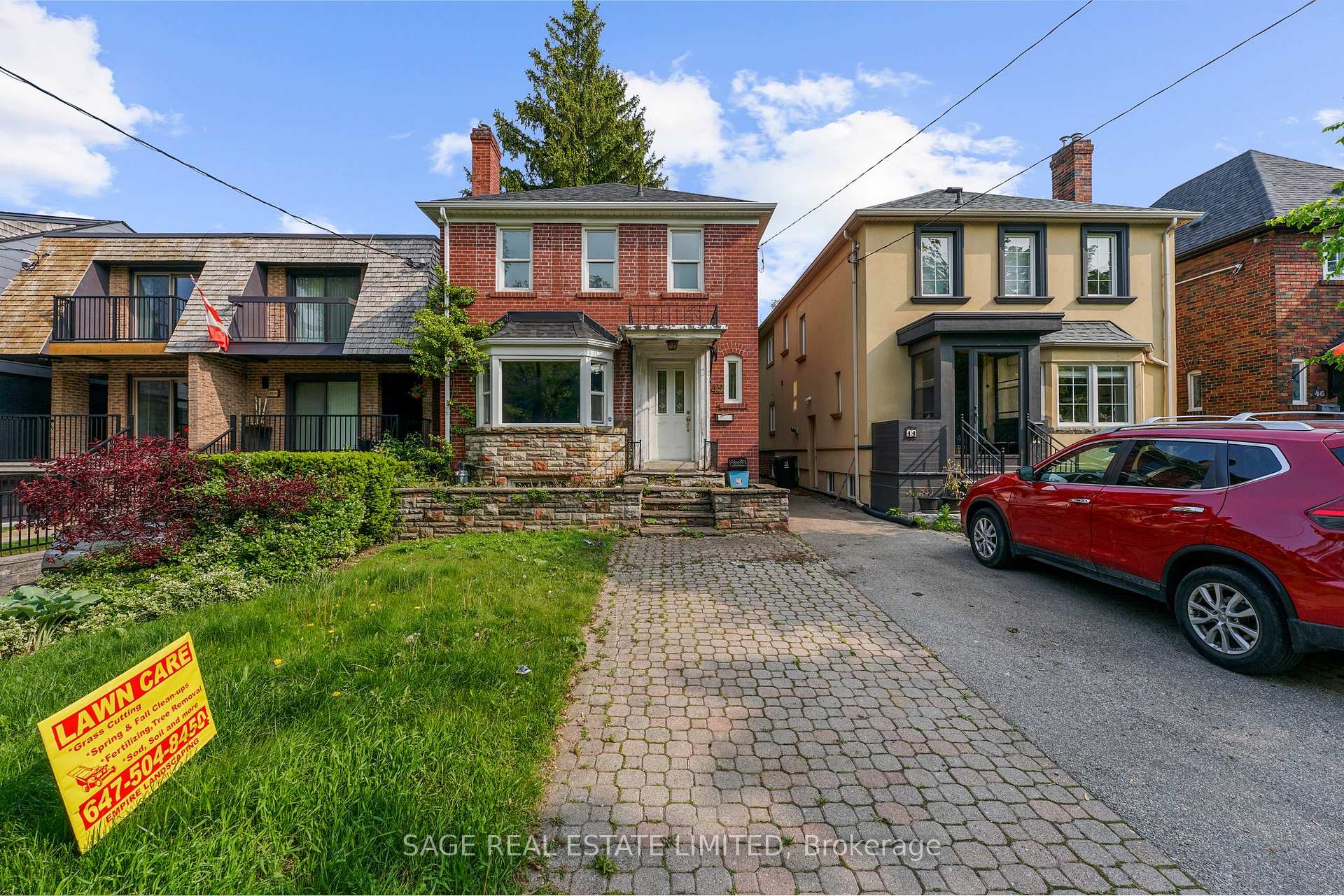 Front of 42 Sherwood Avenue