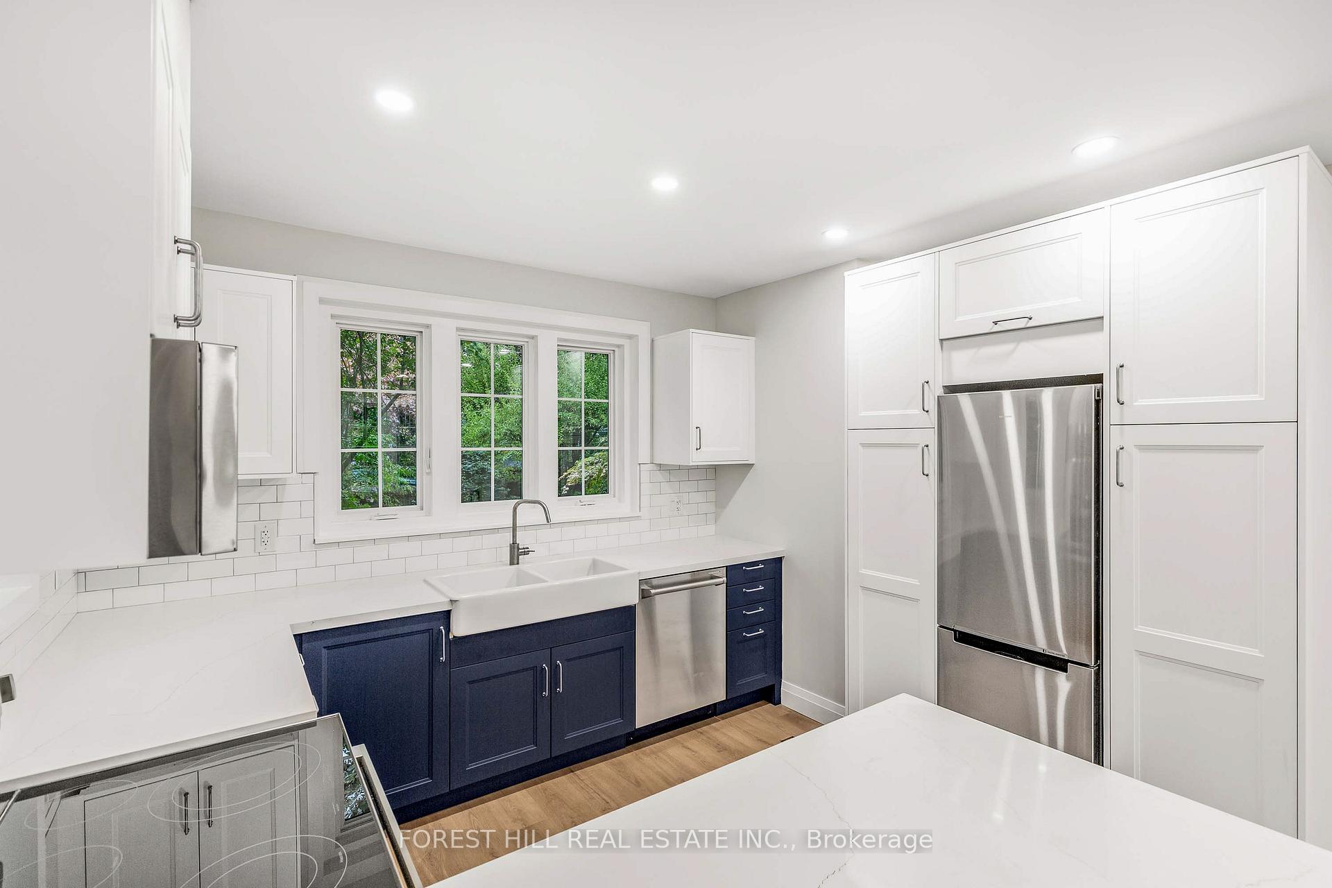 Photo 15 of Unit Upper, 116 Manor Road E, Toronto, Mount Pleasant West — HOMEH