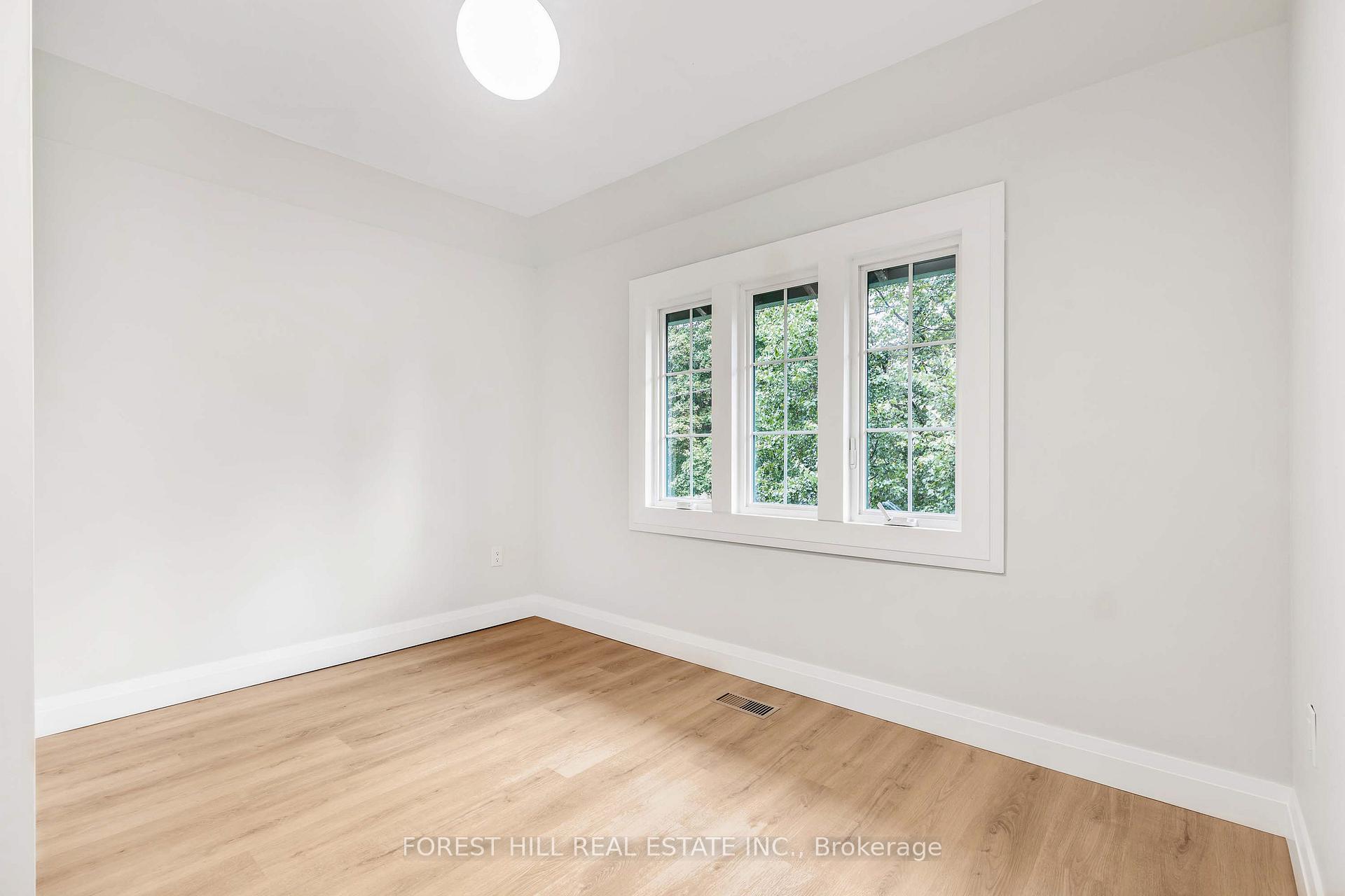Photo 19 of Unit Upper, 116 Manor Road E, Toronto, Mount Pleasant West — HOMEH