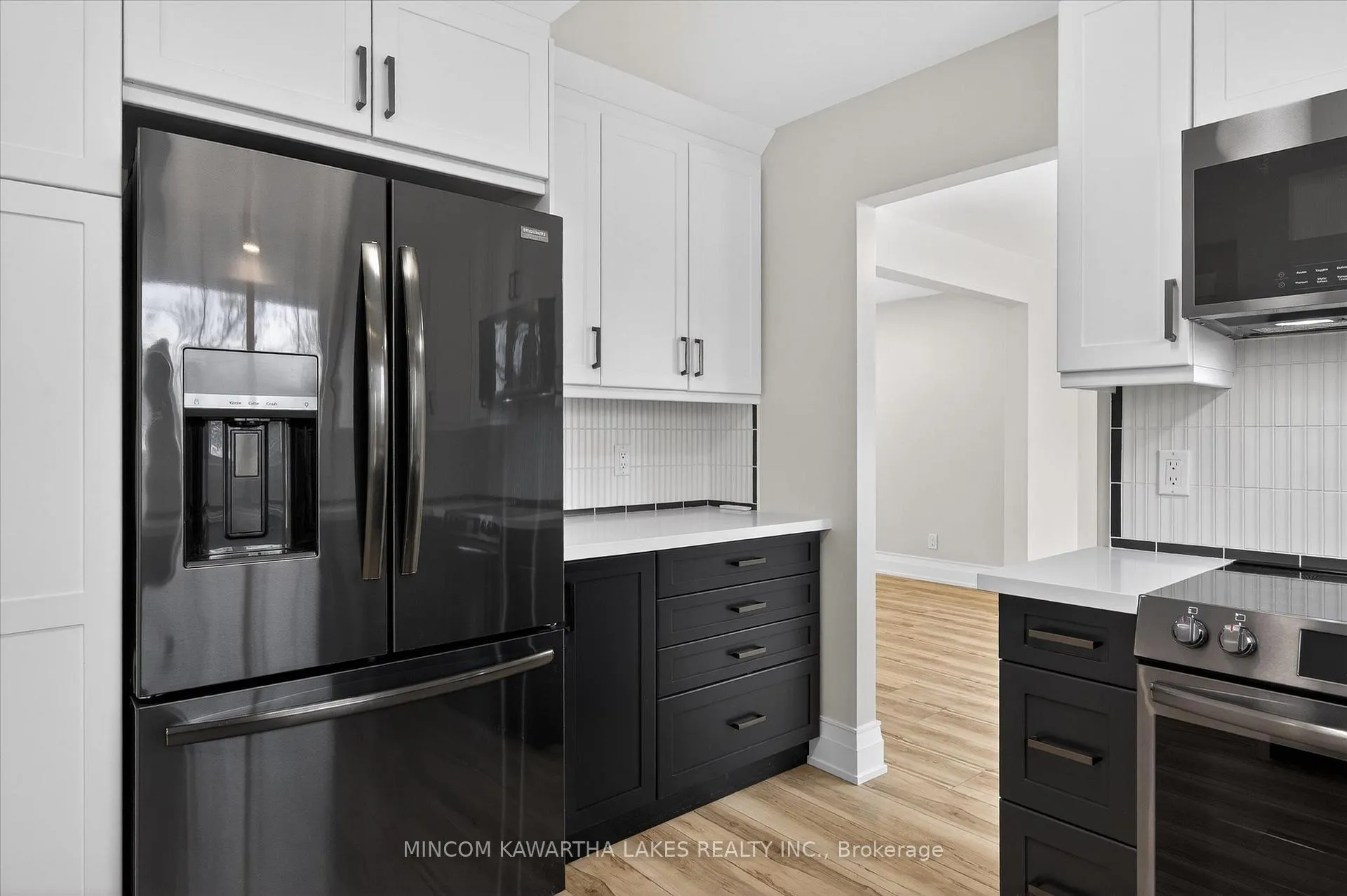 Photo 20 of 1320 Albertus Avenue, Peterborough, Town Ward 3 — HOMEH