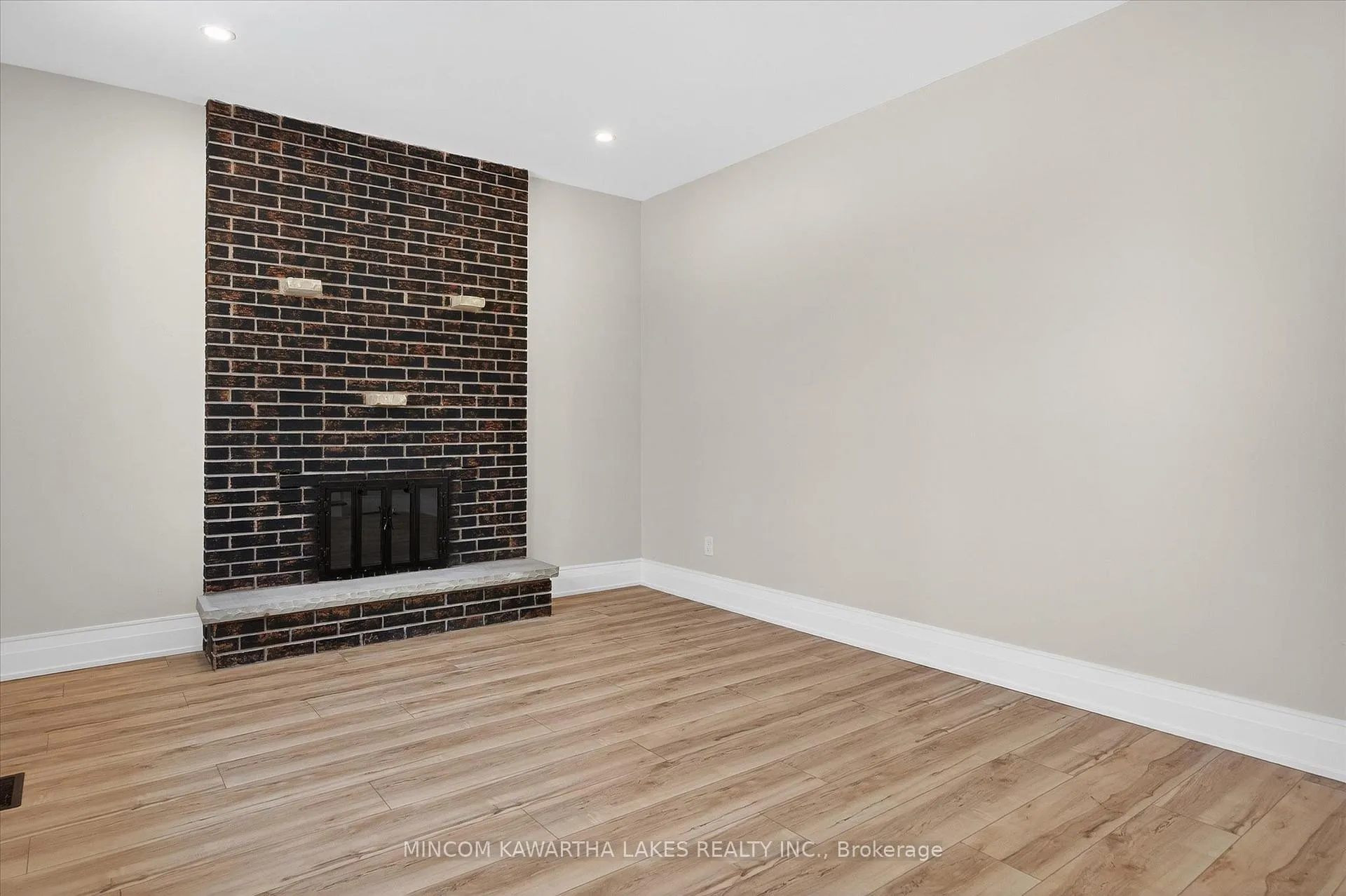 Photo 27 of 1320 Albertus Avenue, Peterborough, Town Ward 3 — HOMEH