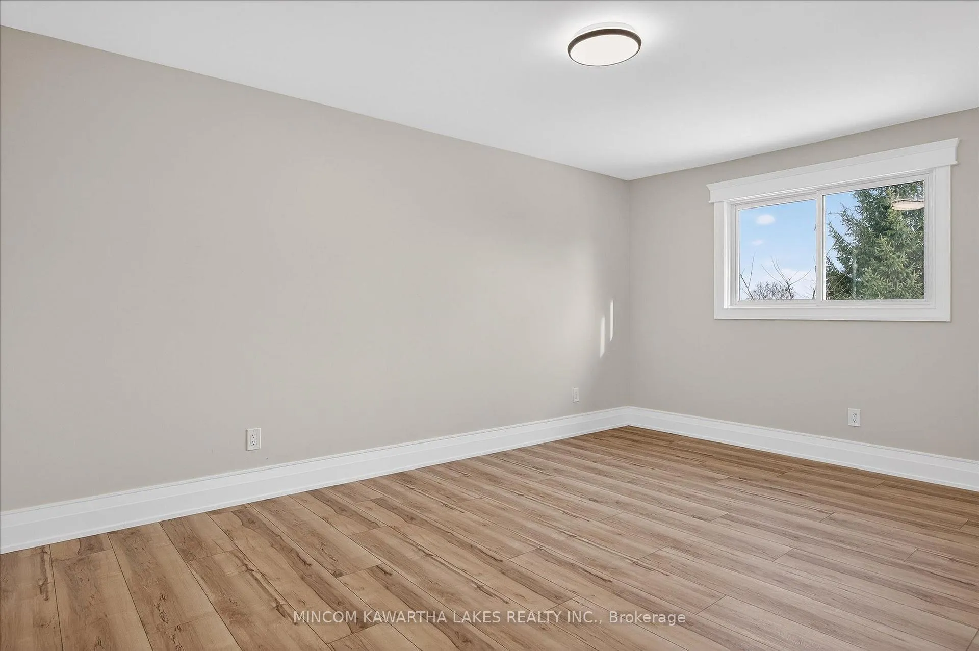 Photo 29 of 1320 Albertus Avenue, Peterborough, Town Ward 3 — HOMEH