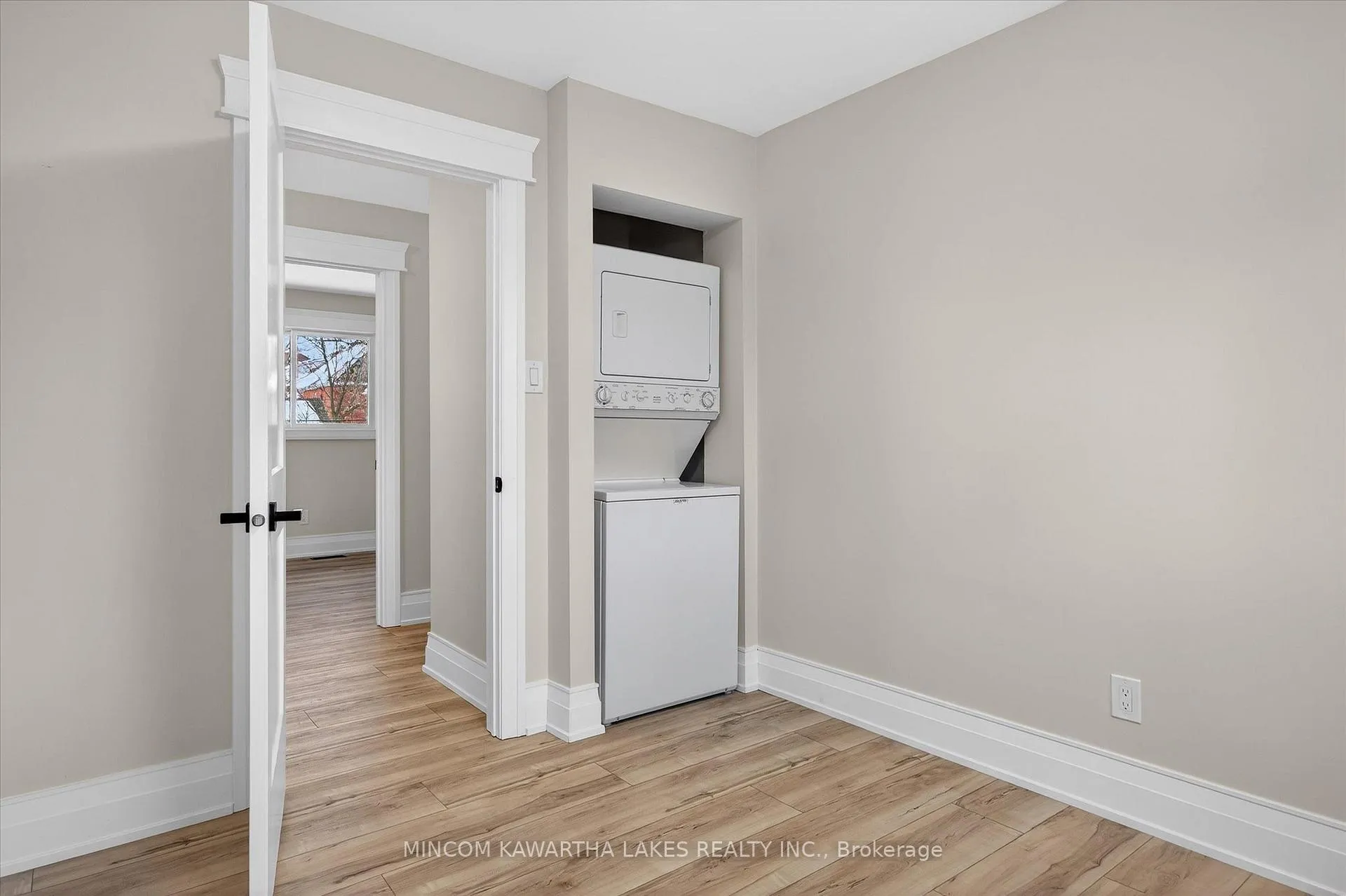 Photo 40 of 1320 Albertus Avenue, Peterborough, Town Ward 3 — HOMEH