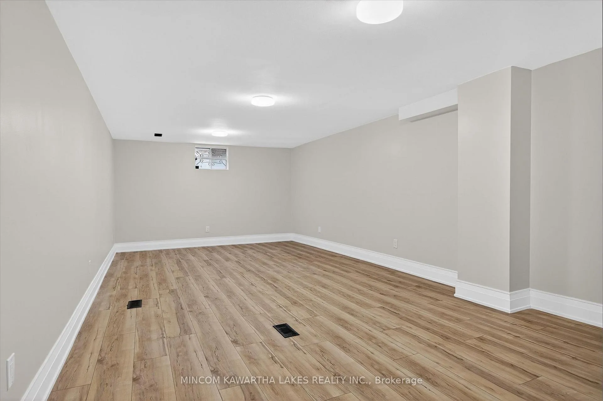 Photo 43 of 1320 Albertus Avenue, Peterborough, Town Ward 3 — HOMEH