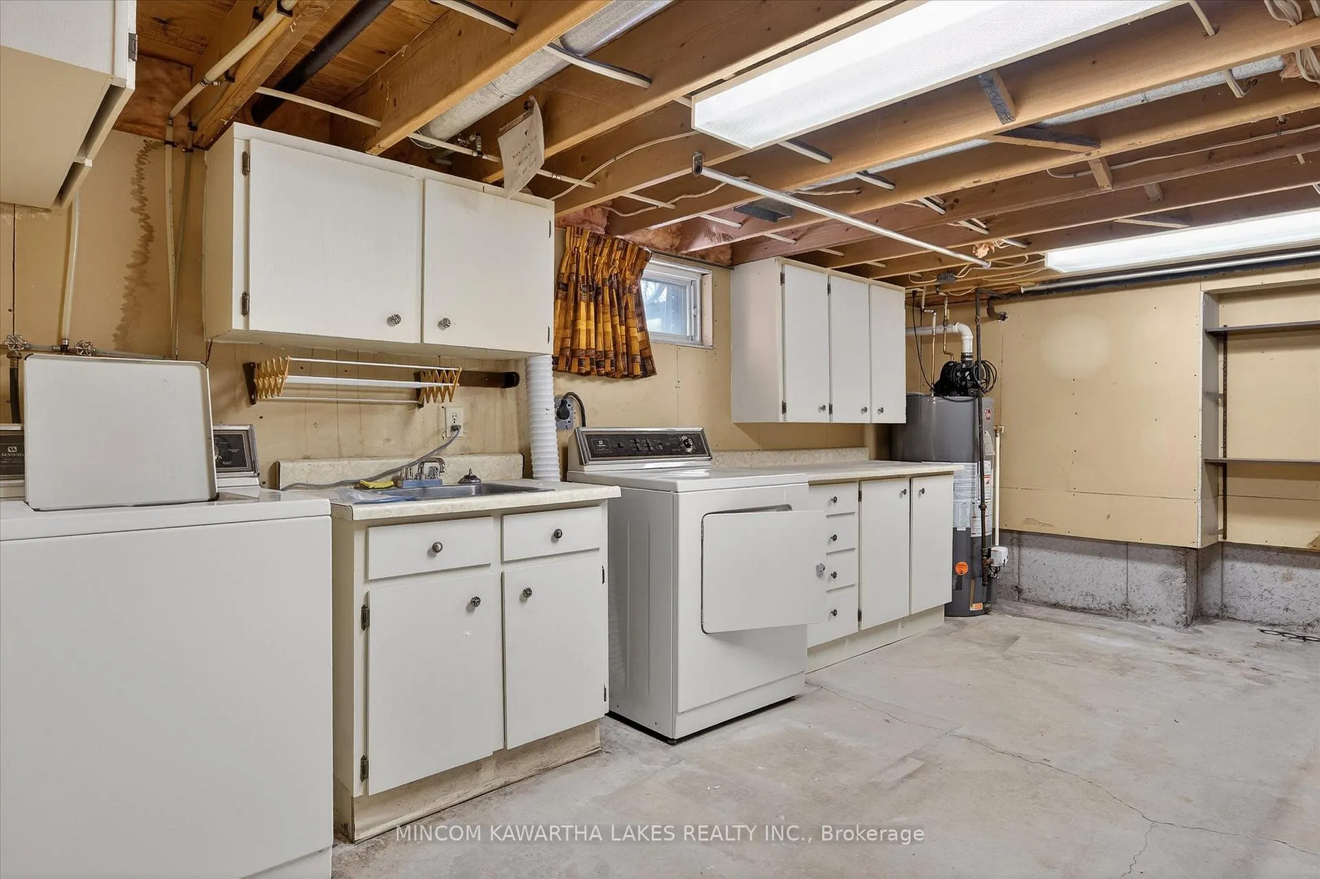 Photo 46 of 1320 Albertus Avenue, Peterborough, Town Ward 3 — HOMEH