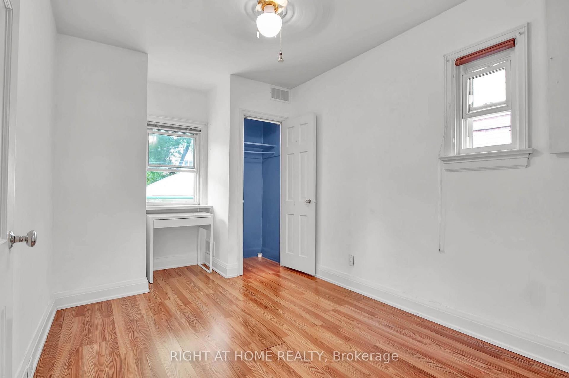 Photo 11 of 724 Eglinton Avenue E, Toronto, Leaside — HOMEH