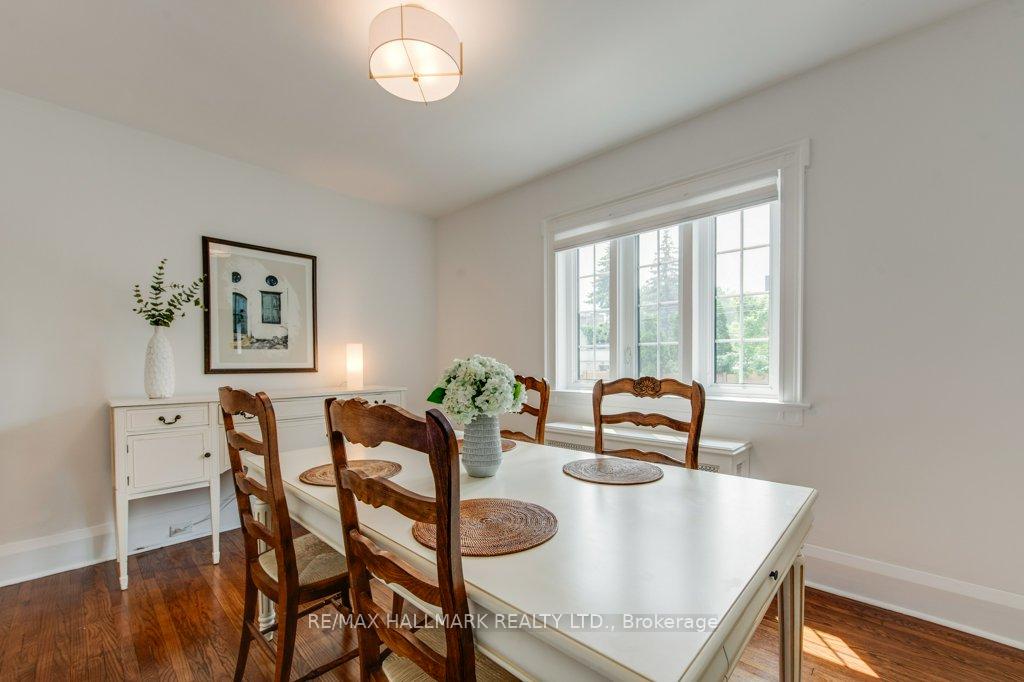 Photo 11 of 243 Sheldrake Boulevard, Toronto, Mount Pleasant East — HOMEH