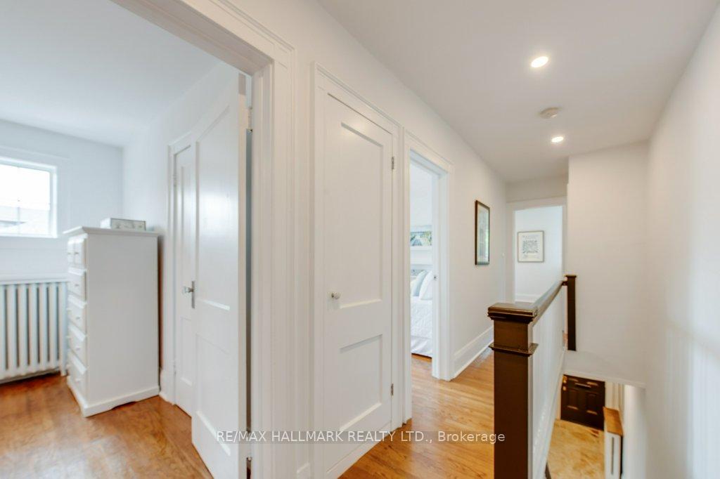 Photo 17 of 243 Sheldrake Boulevard, Toronto, Mount Pleasant East — HOMEH