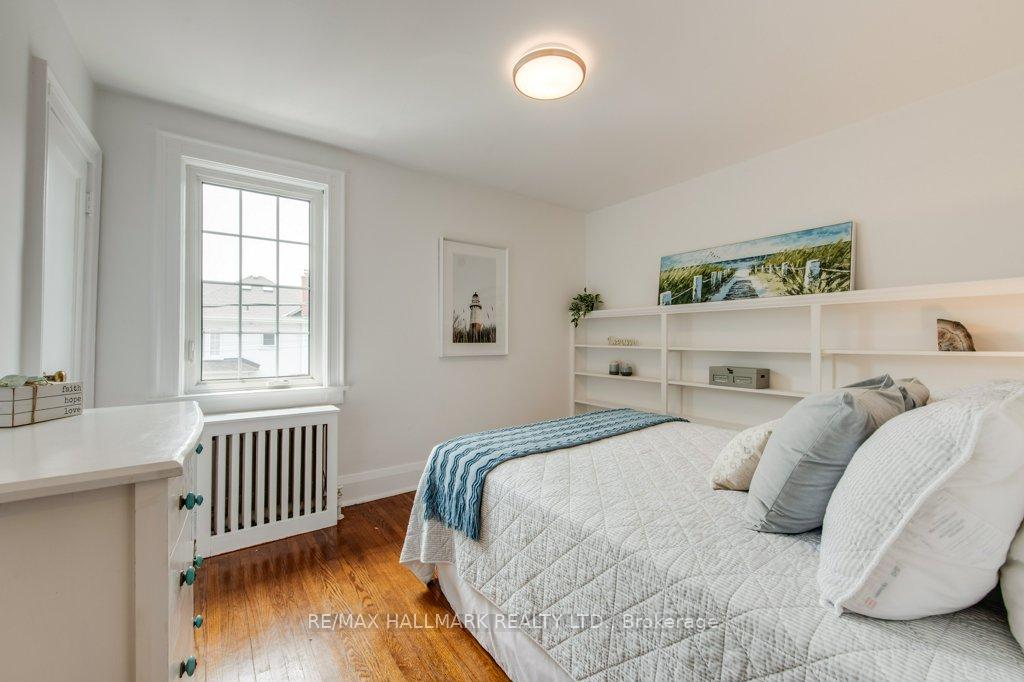 Photo 23 of 243 Sheldrake Boulevard, Toronto, Mount Pleasant East — HOMEH