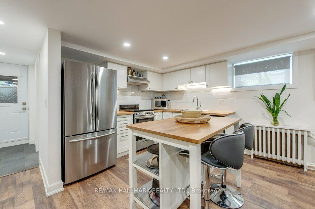 Photo 35 of 243 Sheldrake Boulevard, Toronto, Mount Pleasant East — HOMEH
